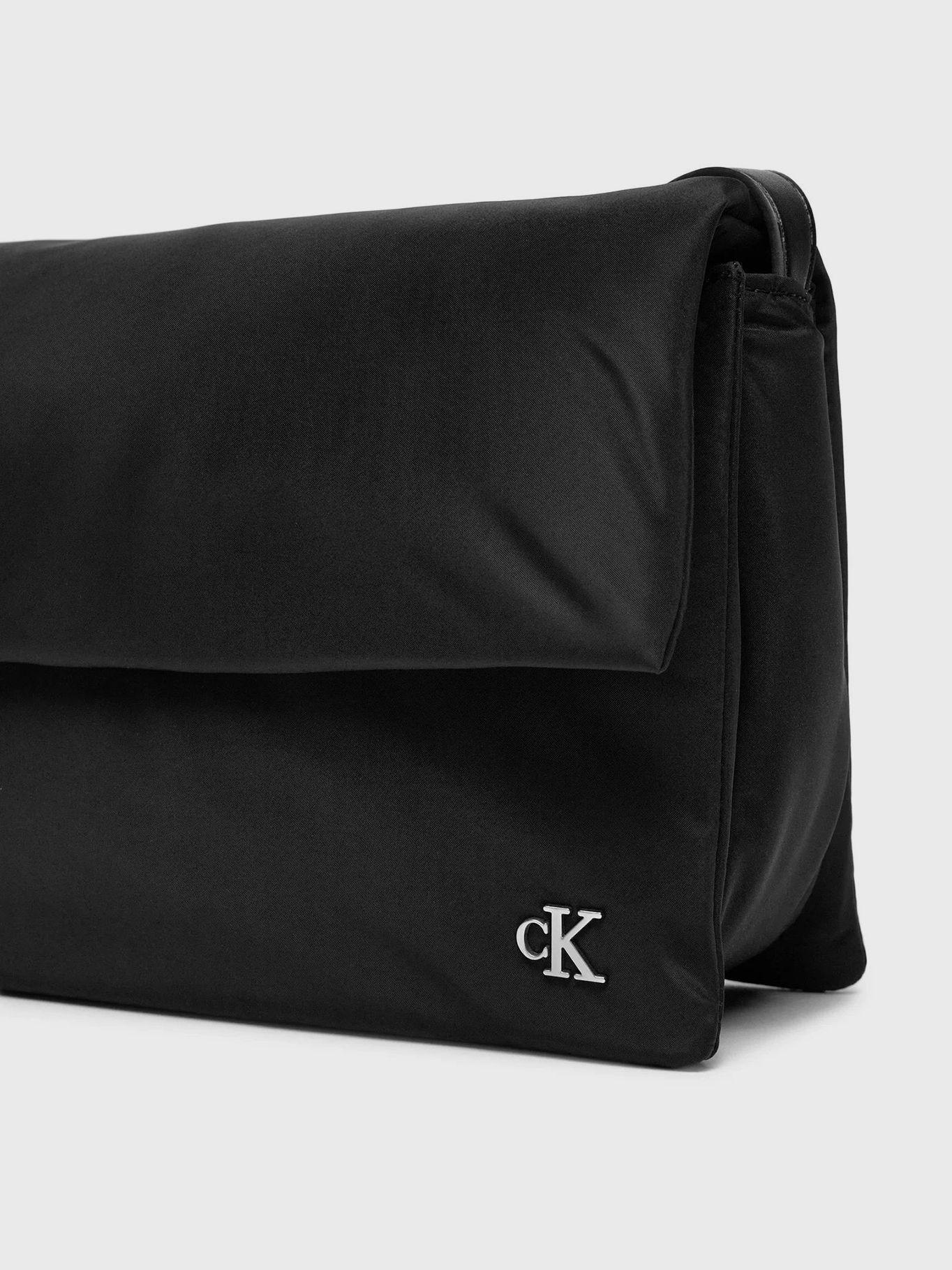 Cartera Micro Mono-Negro Calvin Klein-2