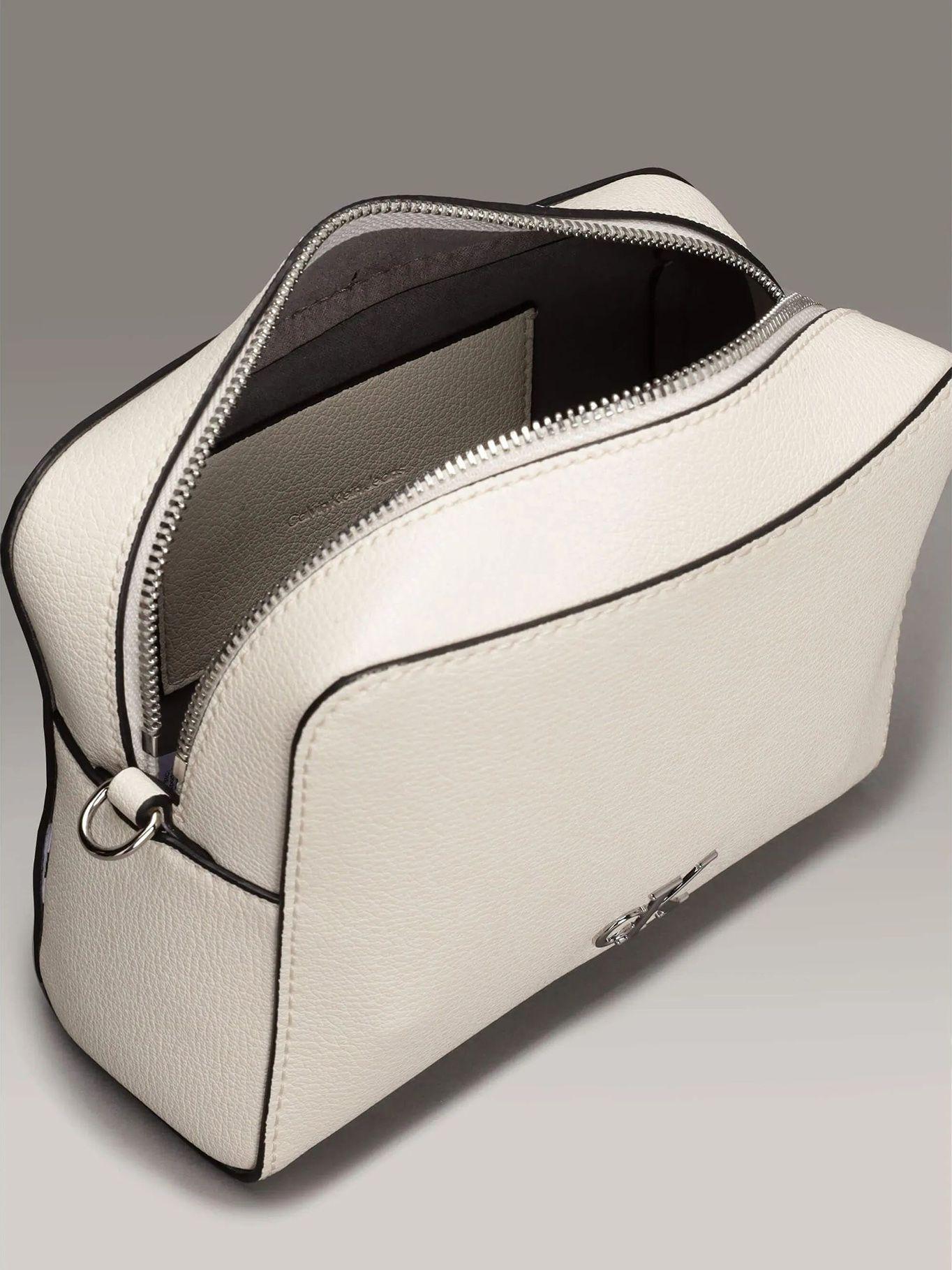 Bandolera Minimal Monogram Beige Calvin Klein-2