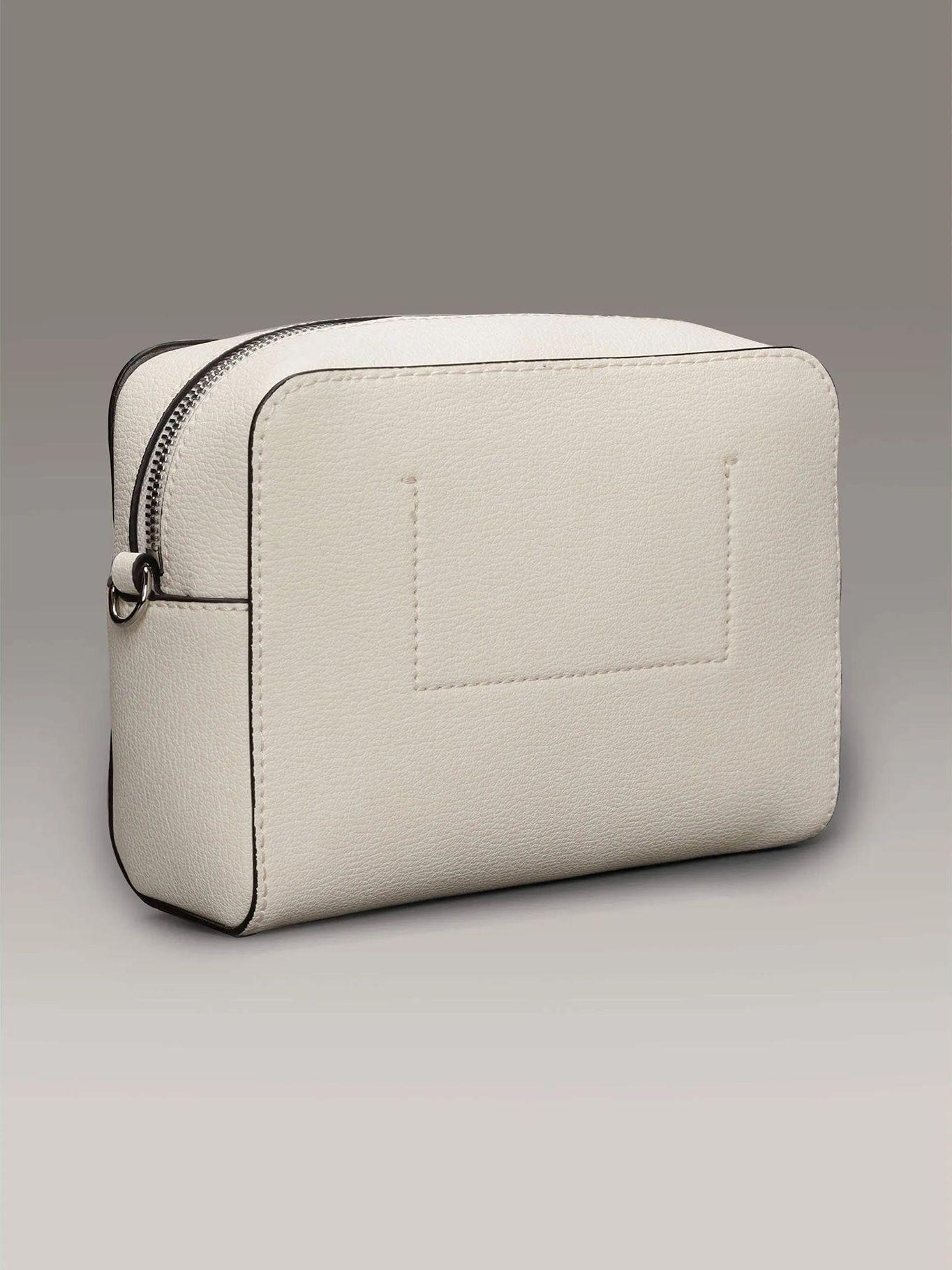 Bandolera Minimal Monogram Beige Calvin Klein-3