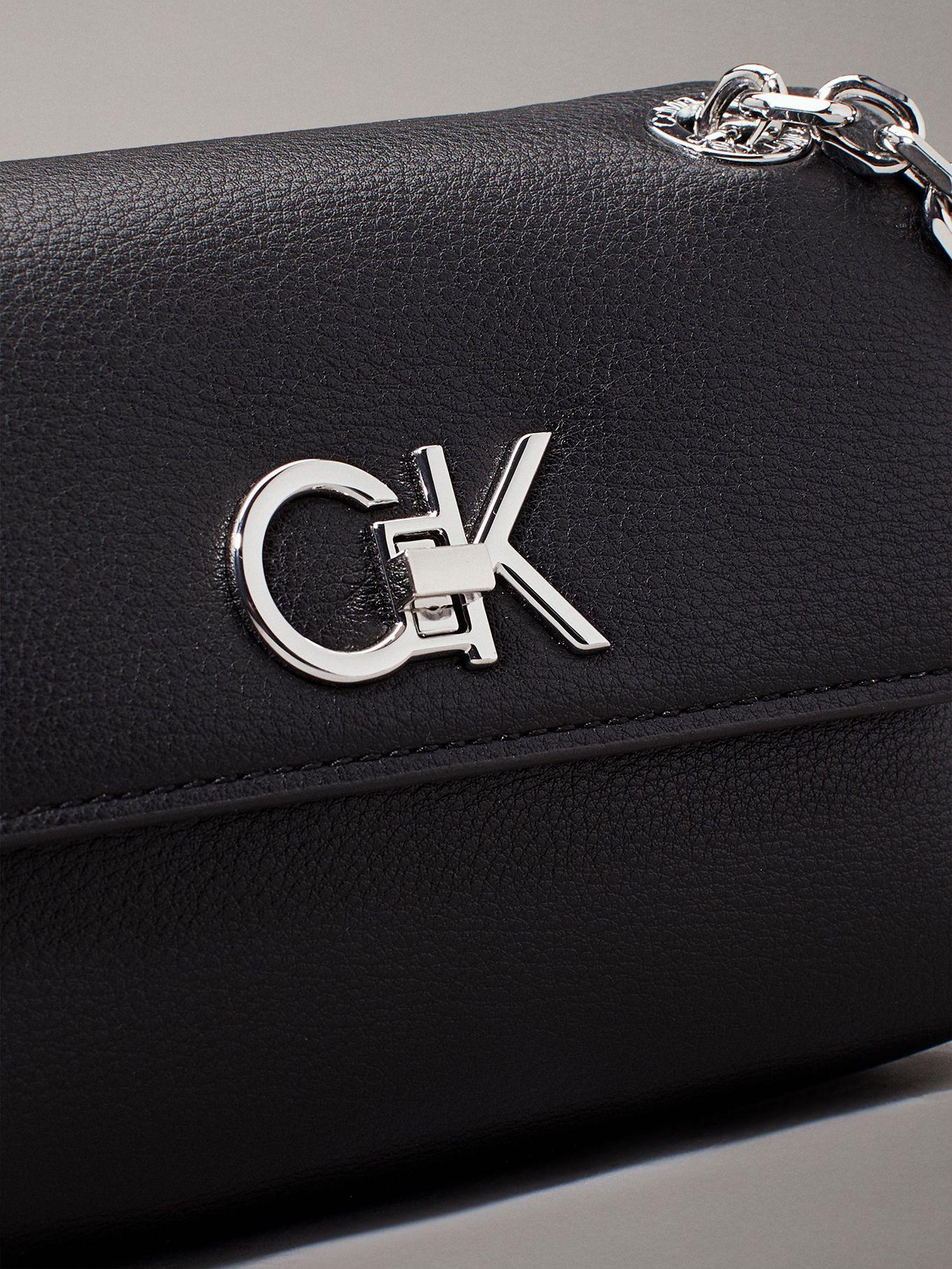 Cartera Re-Lock Negro Calvin Klein-3