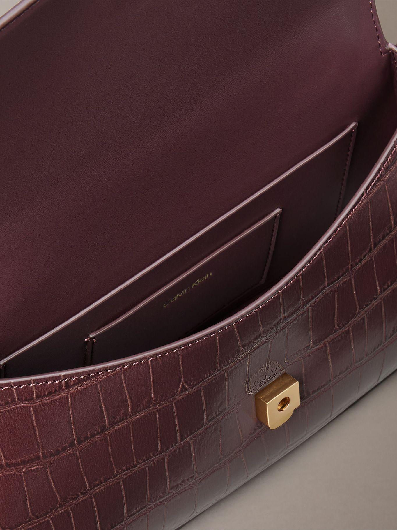 Bandolera Efecto Cocodrilo Cadena Marrón Calvin Klein-3