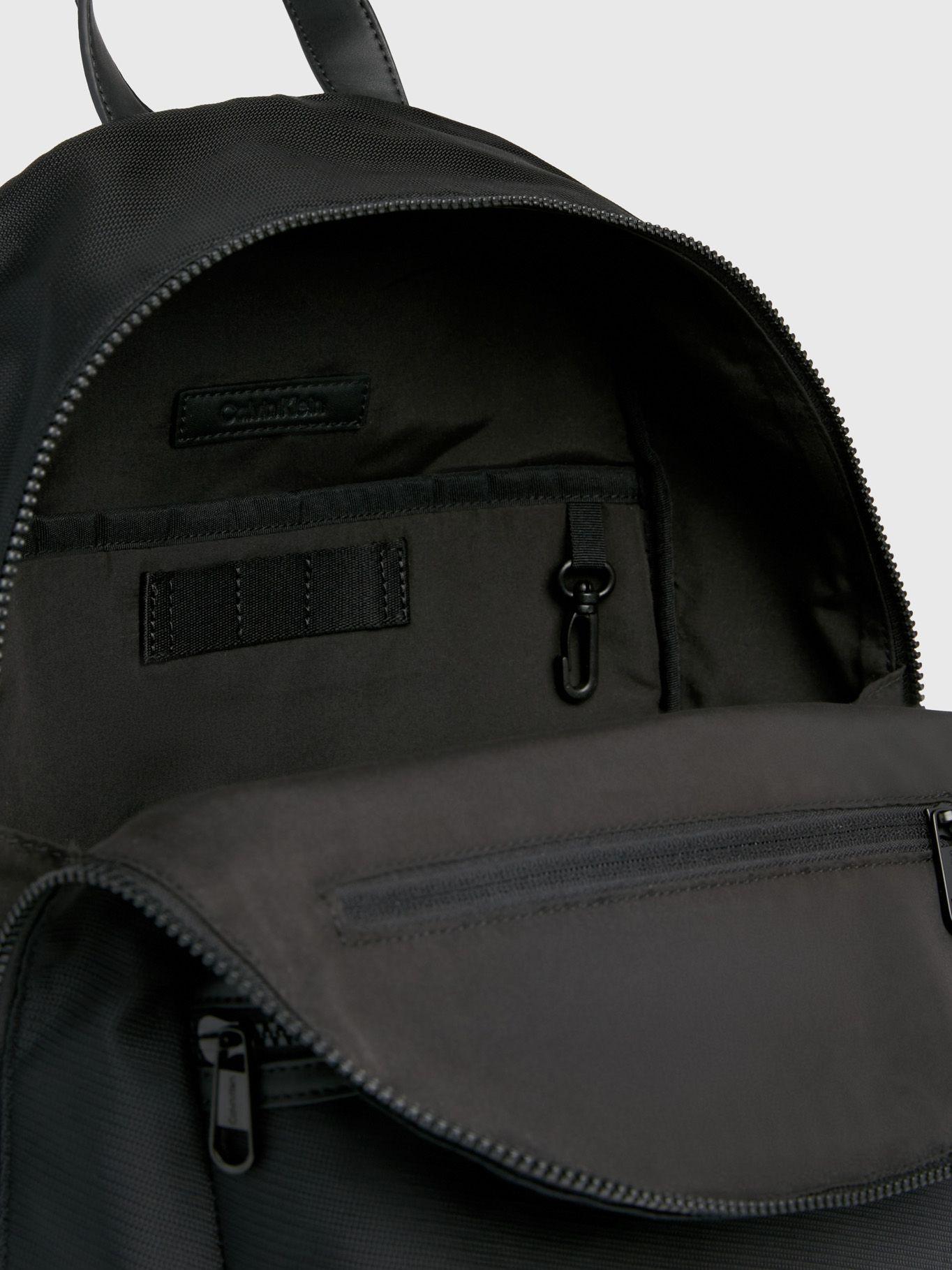 Mochila Ck Essential Campus Negro Calvin Klein-3