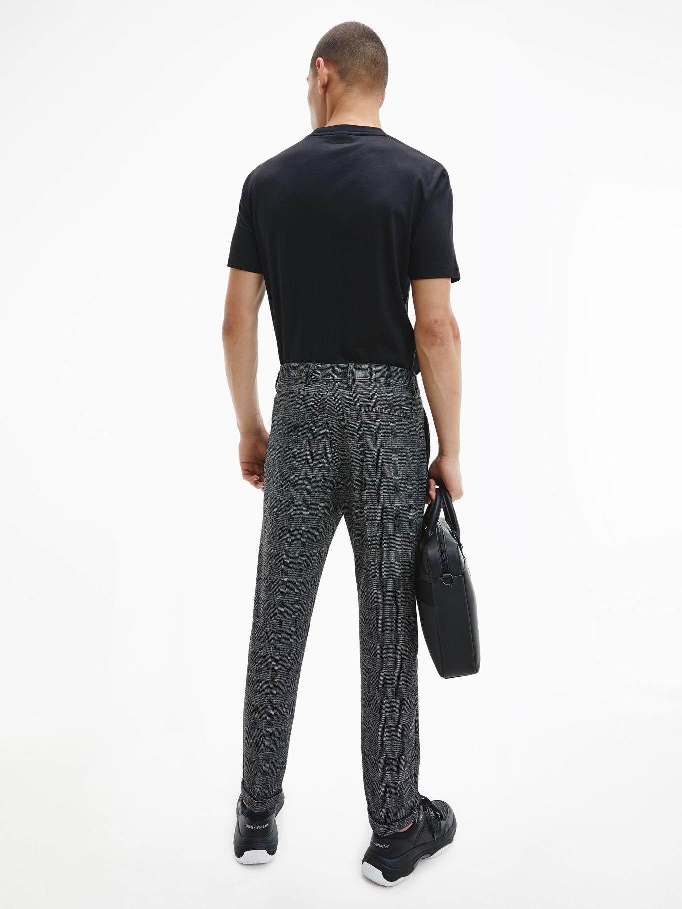 Polera Liquid Touch Negro Calvin Klein Hombre-1