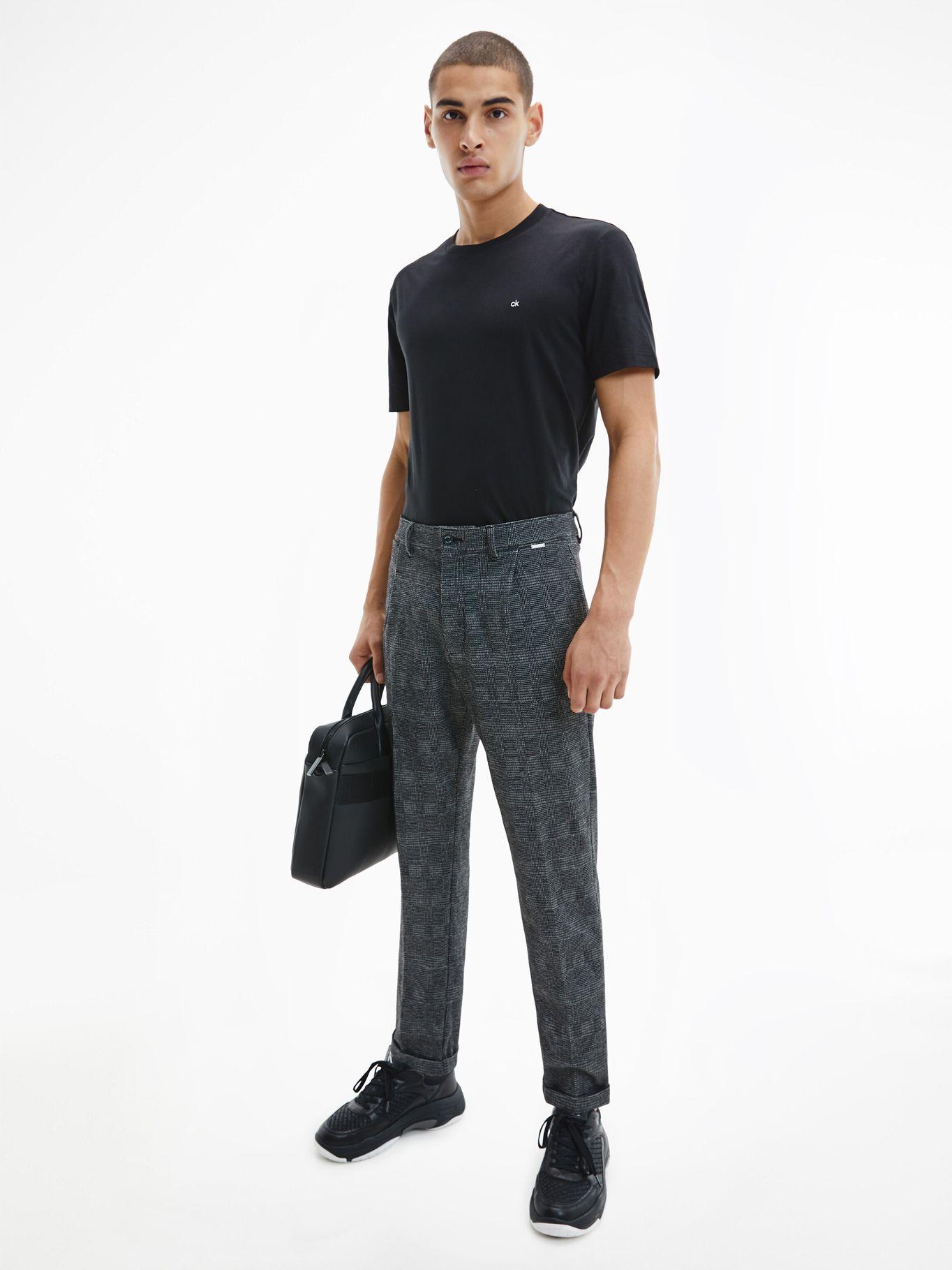 Polera Liquid Touch Negro Calvin Klein Hombre-0