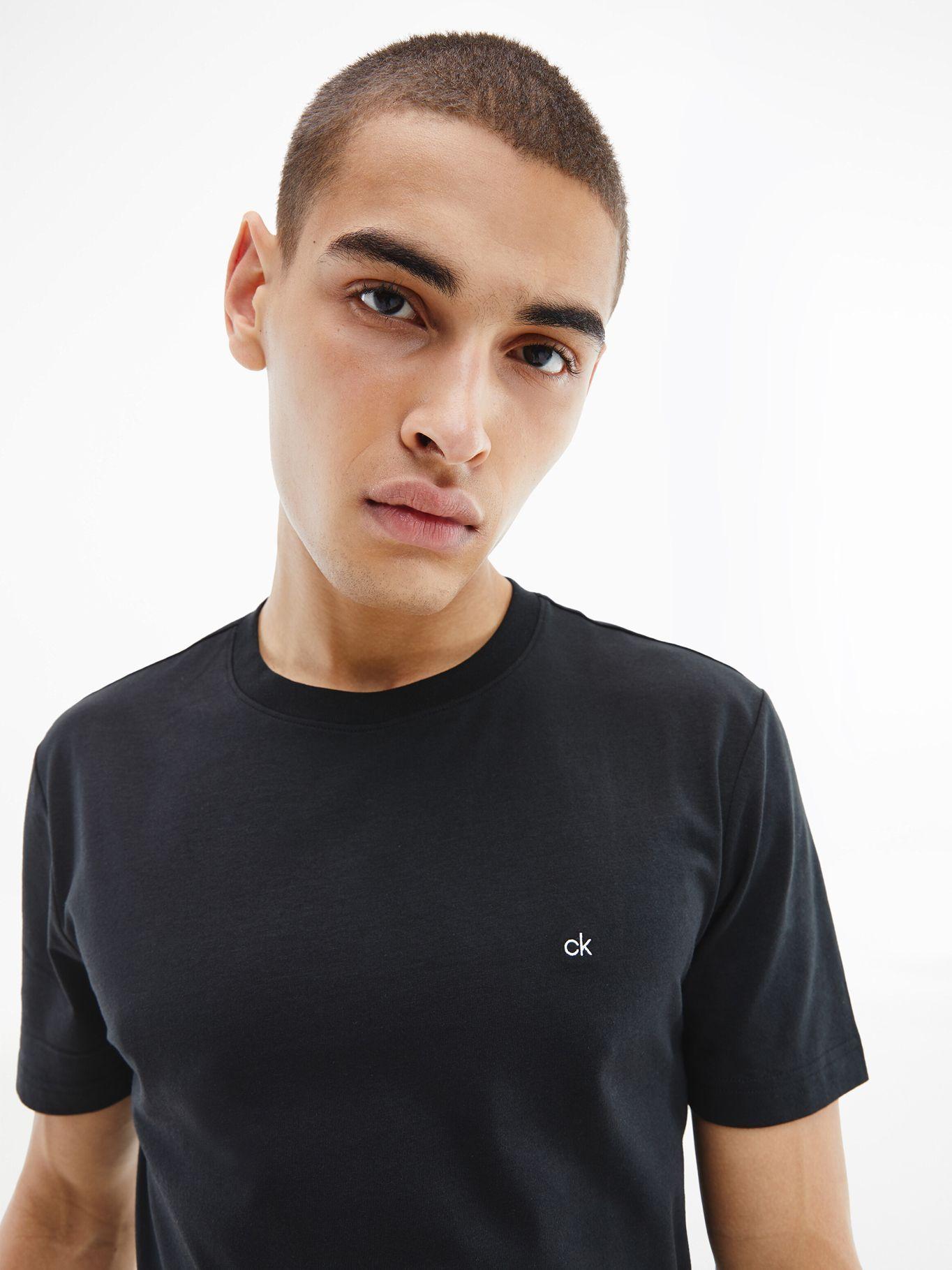 Polera Liquid Touch Negro Calvin Klein Hombre-2