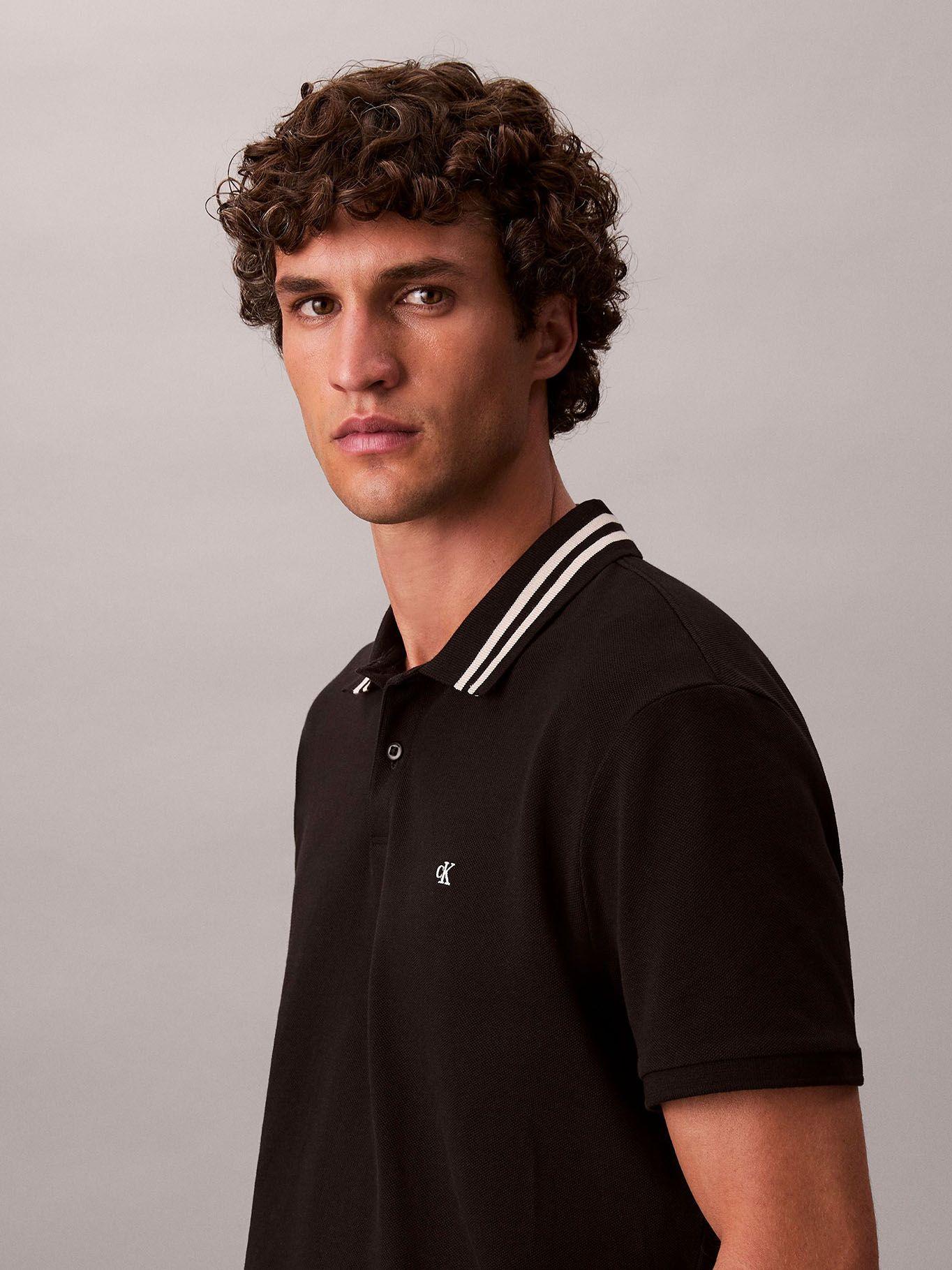 Polo con Contraste en Cuello Negro Calvin Klein-4