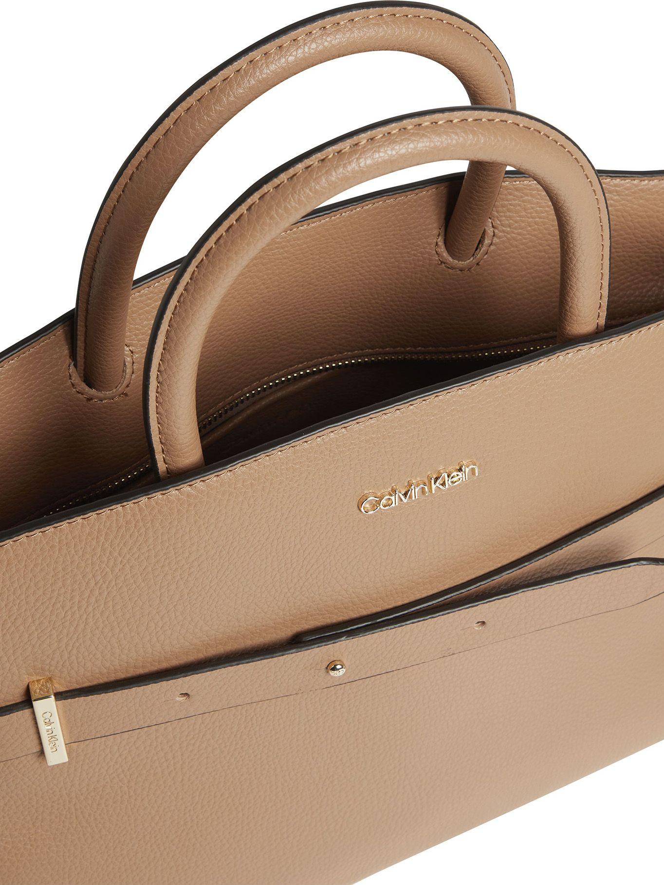 Cartera Ck Code Tote Café Calvin Klein-2