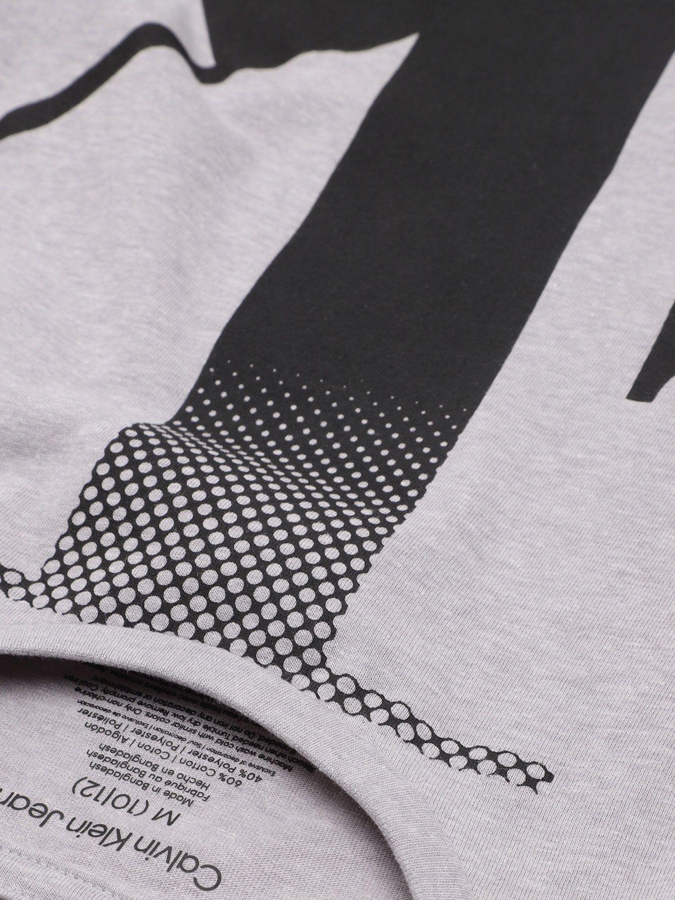 Polera Niño Fadeout Gris Calvin Klein-3