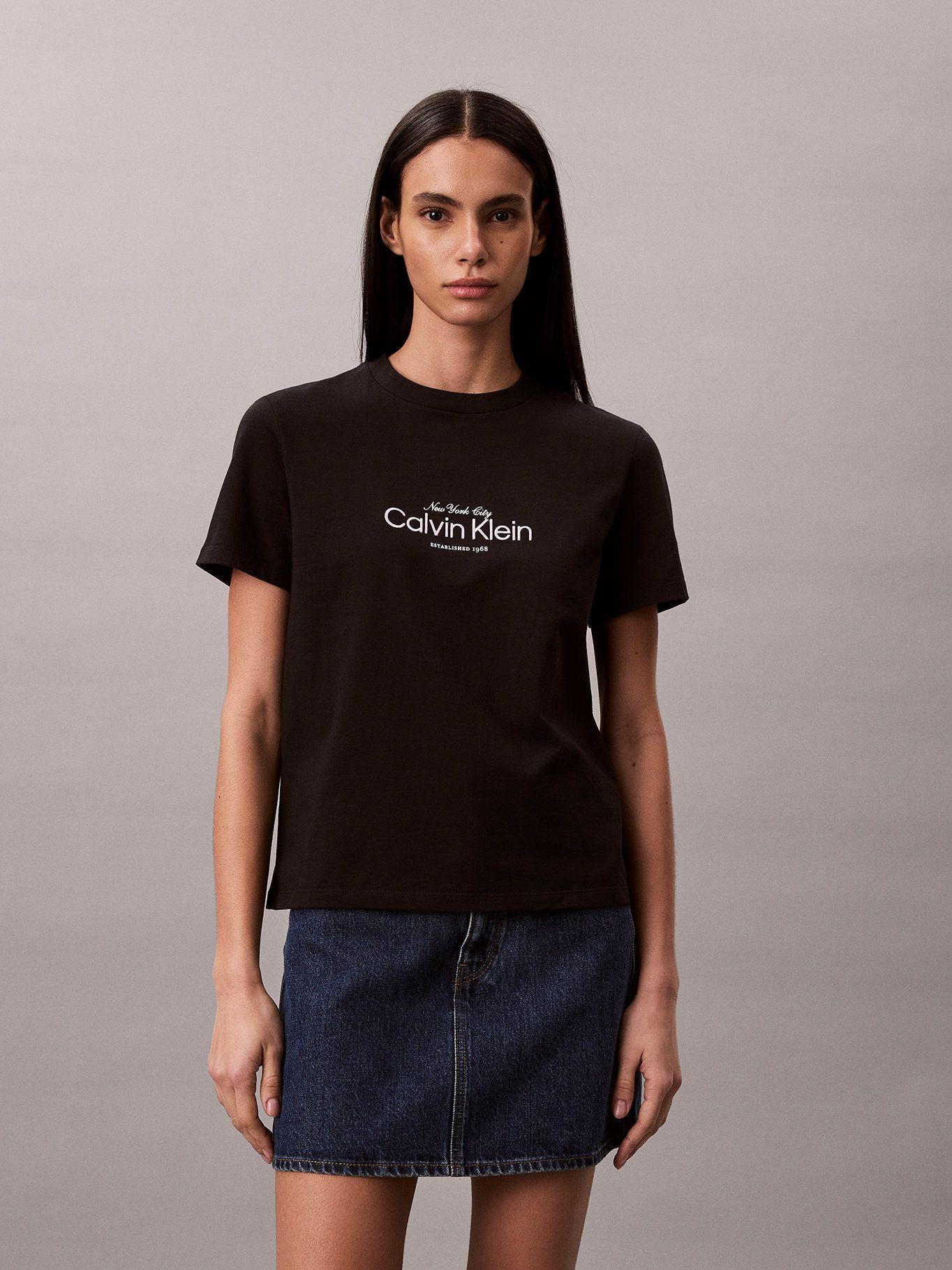 Polera Clásica con Logo Negro Calvin Klein-0