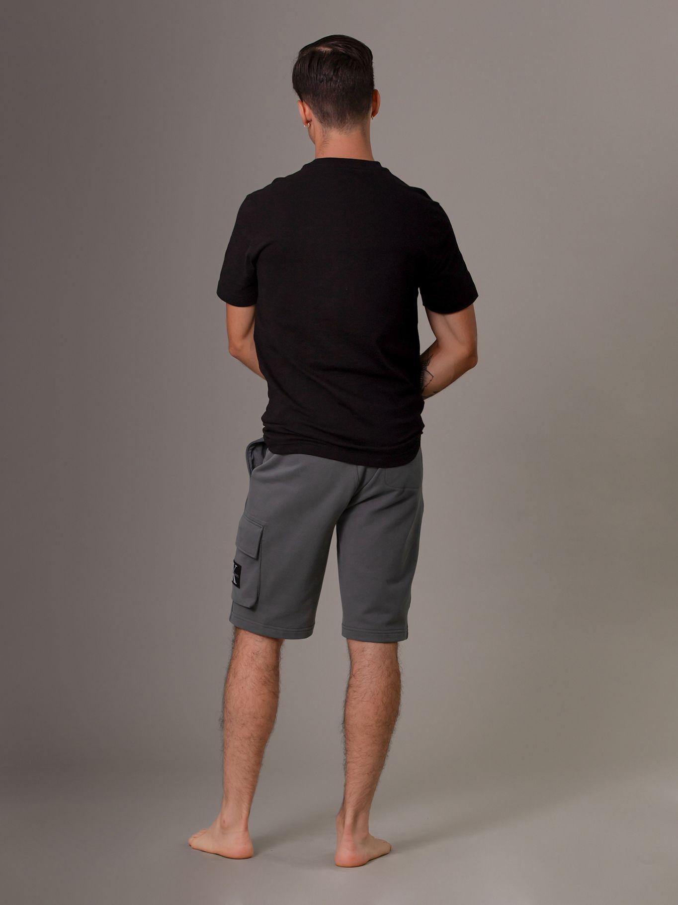 Short Monologo Badge Gris Calvin Klein-2