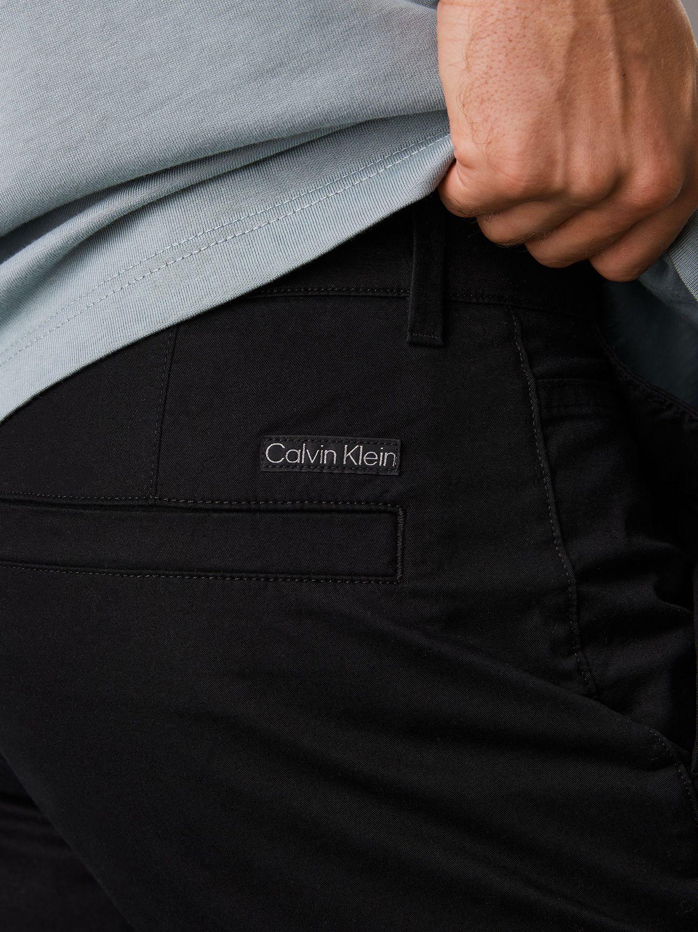 Pantalón chino tapered Negro Calvin Klein-3