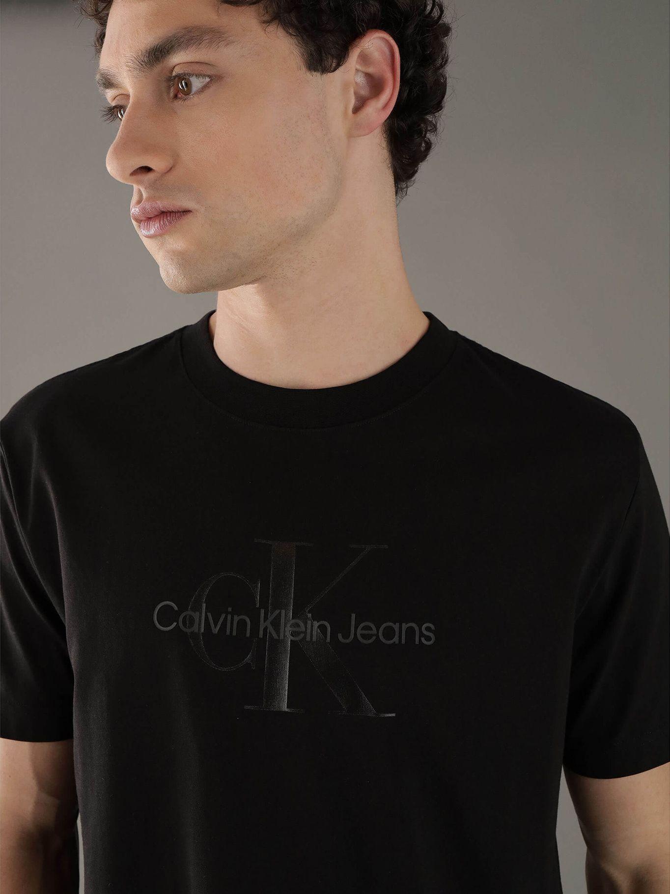 Polera con monograma brillante Negro Calvin Klein-3