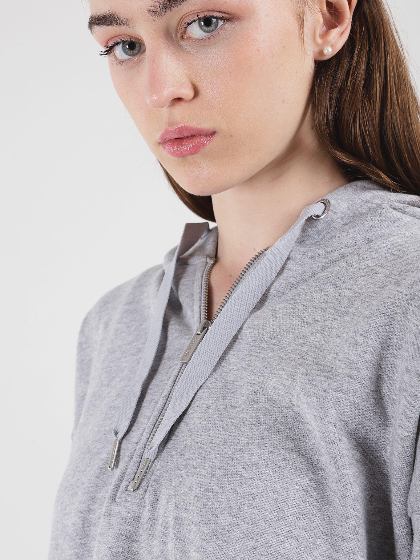 Hoodie Pullover Gris Calvin Klein-3