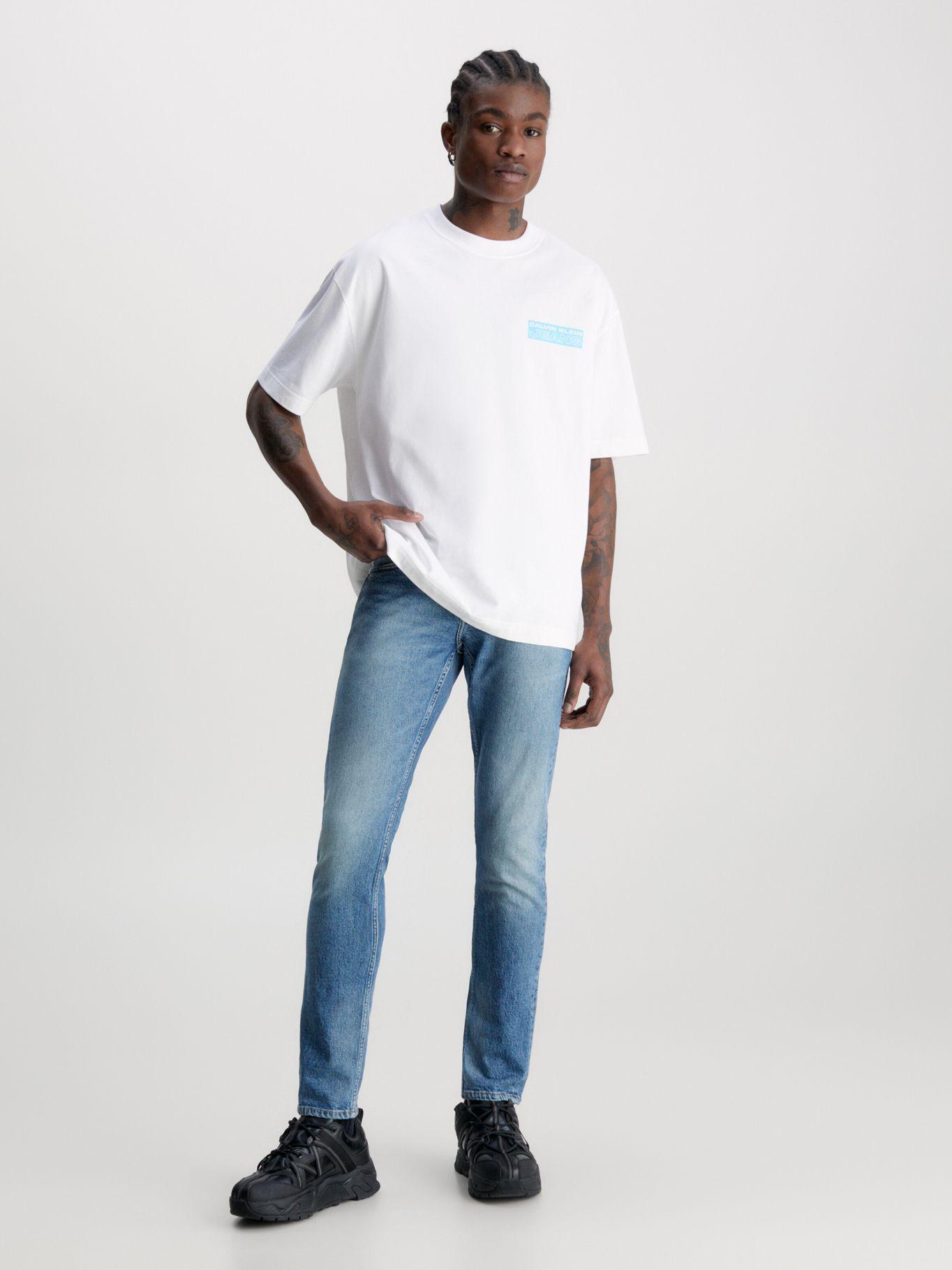 Polera Oversized Stacked Blanco Calvin Klein-1