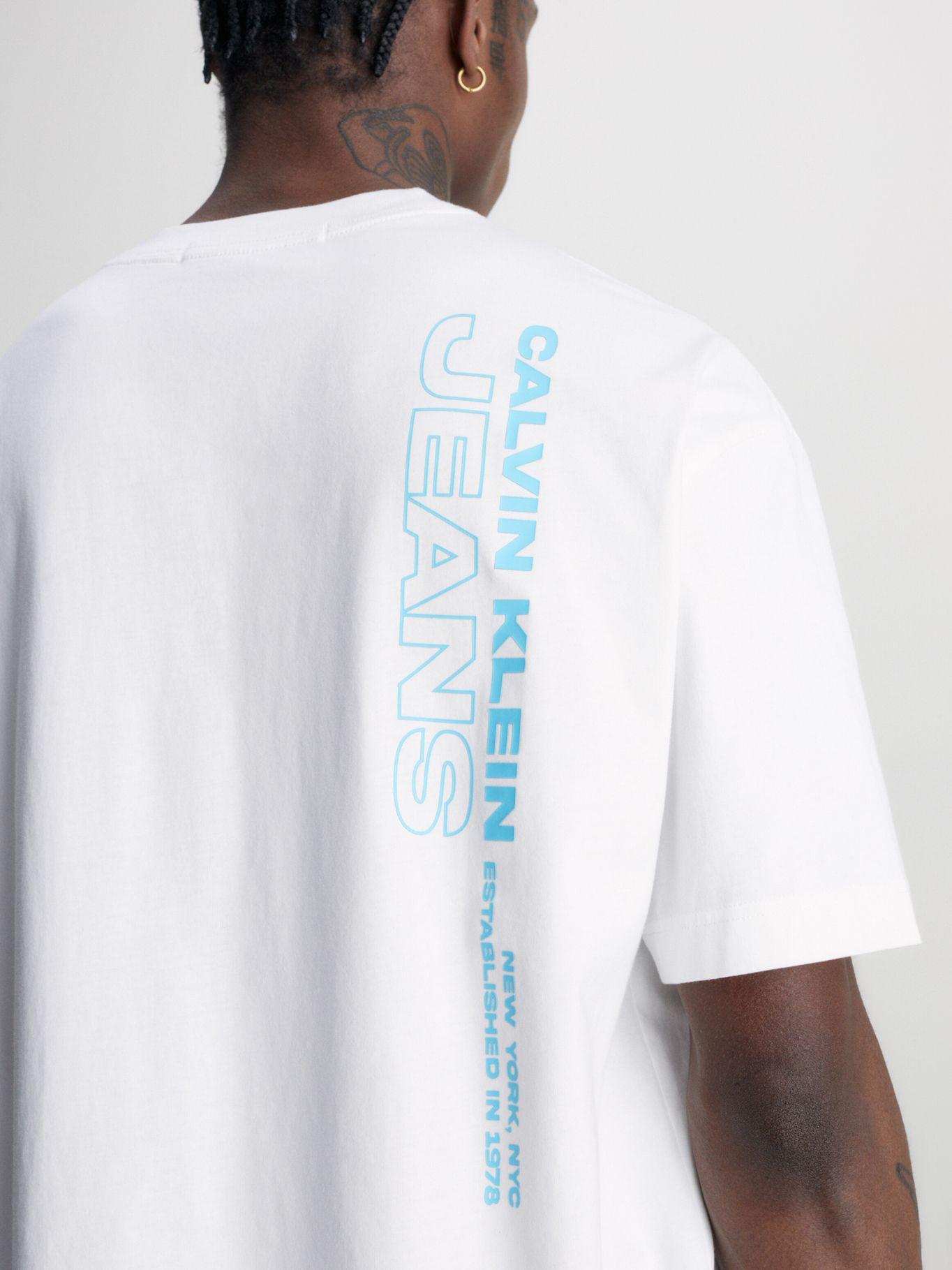 Polera Oversized Stacked Blanco Calvin Klein-3