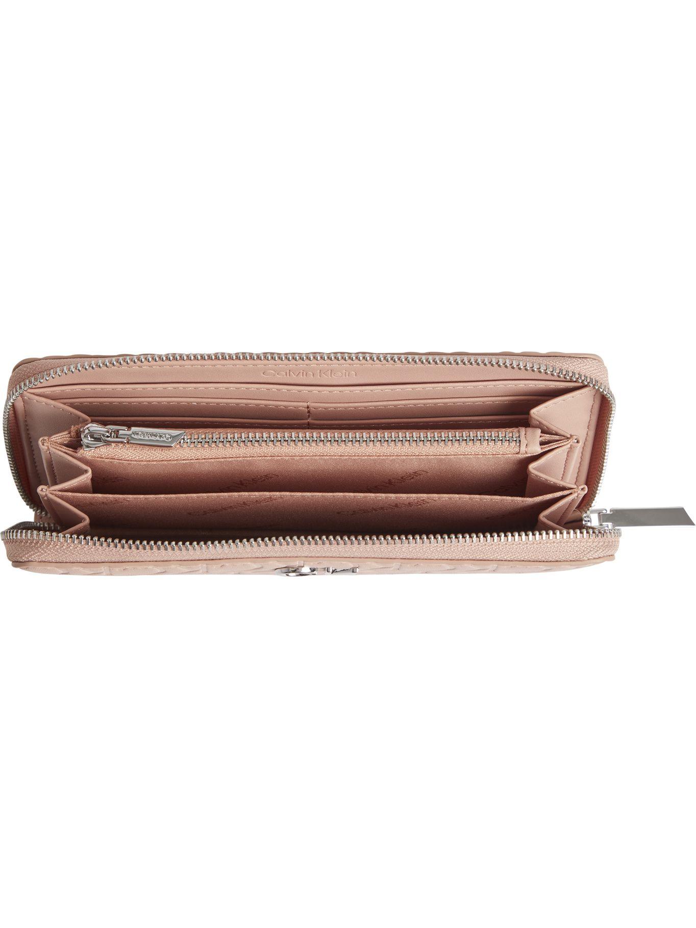 Billetera con cremallera y monograma CK Rosado Calvin Klein-1