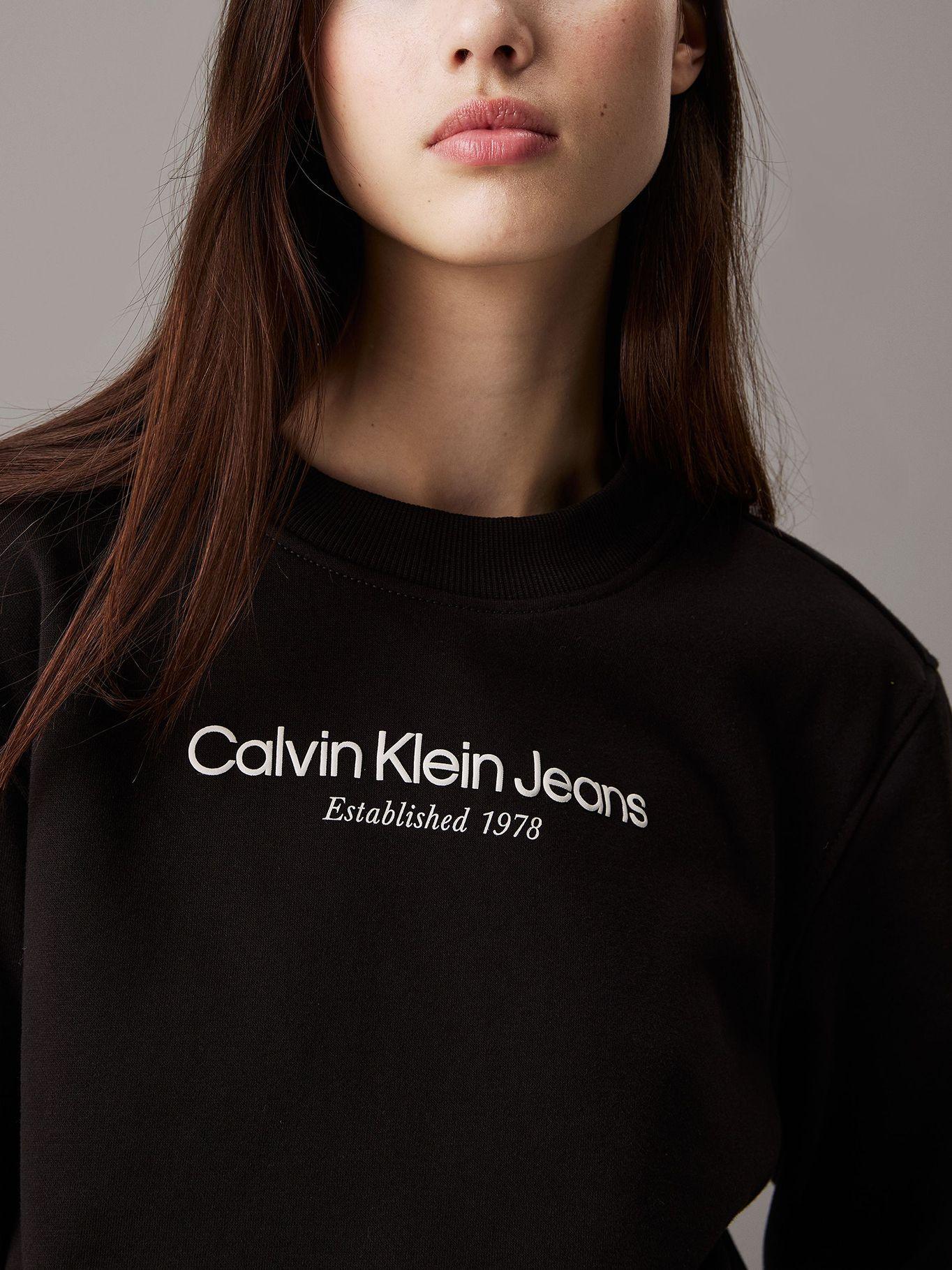 Polerón Institutional Graphic Negro Calvin Klein-3