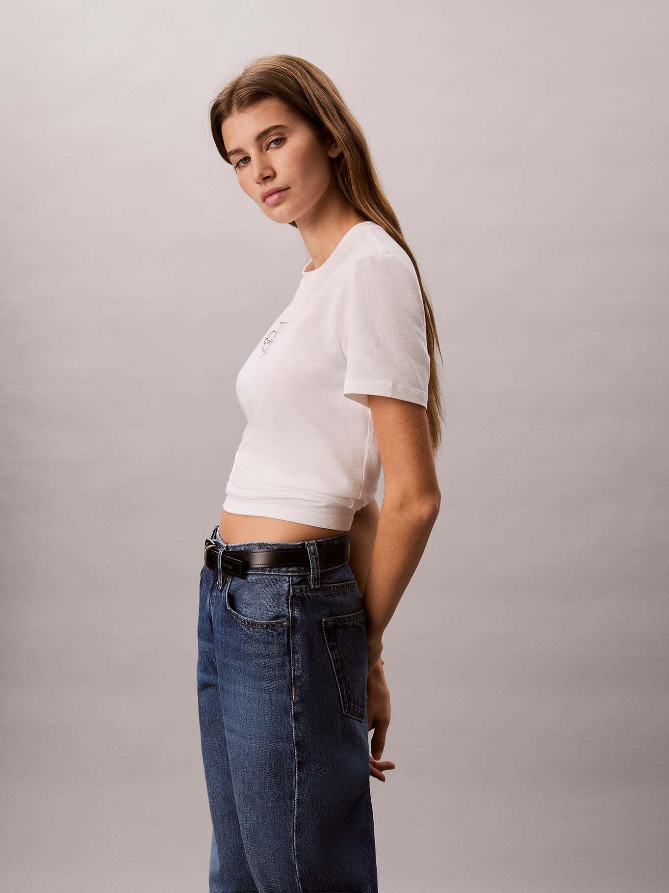 Polera Classic Foil Monologo Blanco Calvin Klein-3
