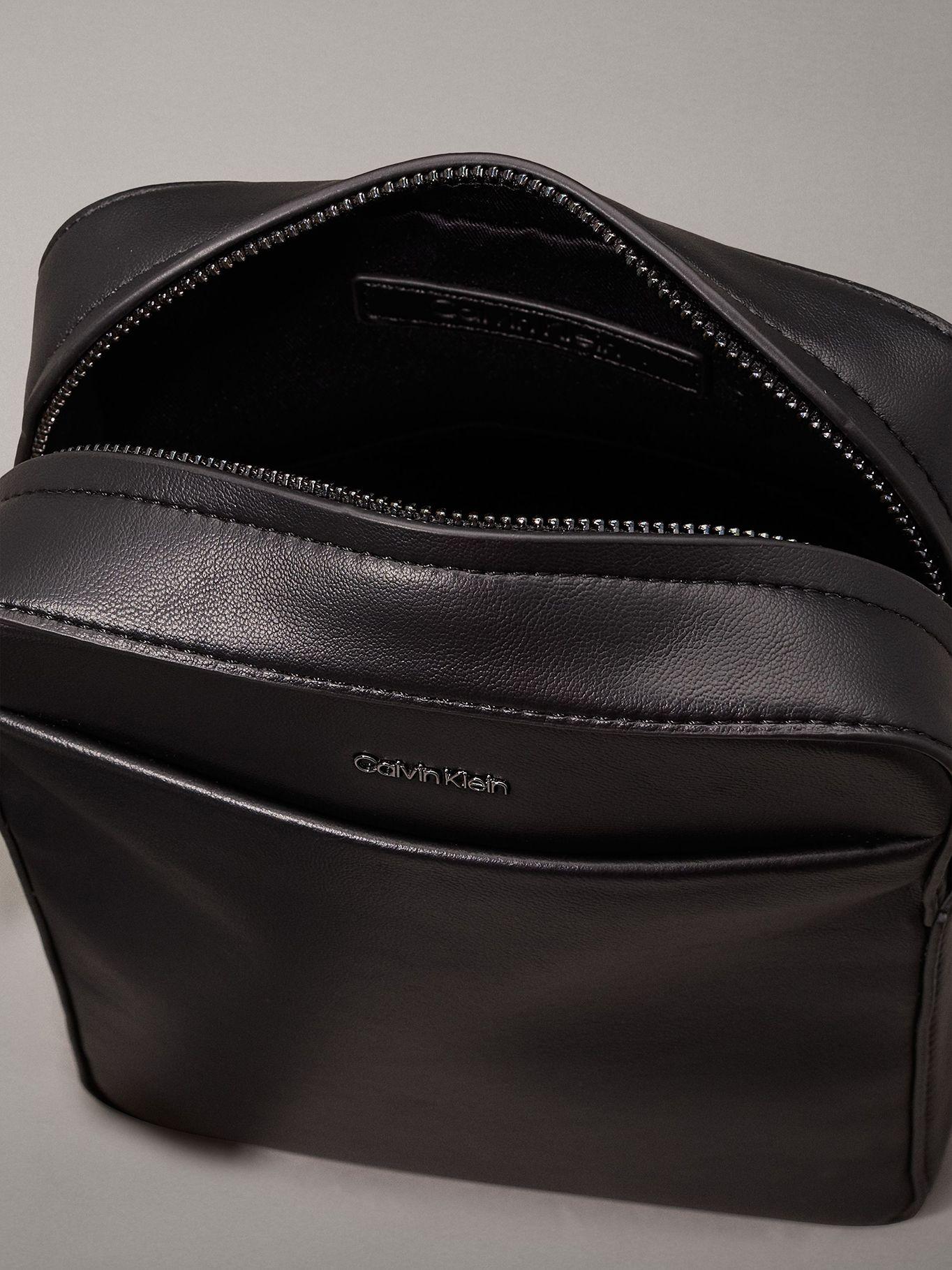 Bolso Reporter Ck Refined Negro Calvin Klein-3
