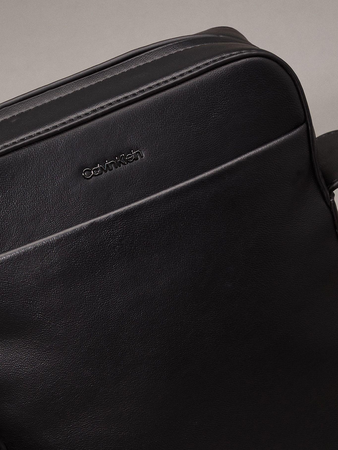 Bolso Reporter Ck Refined Negro Calvin Klein-4