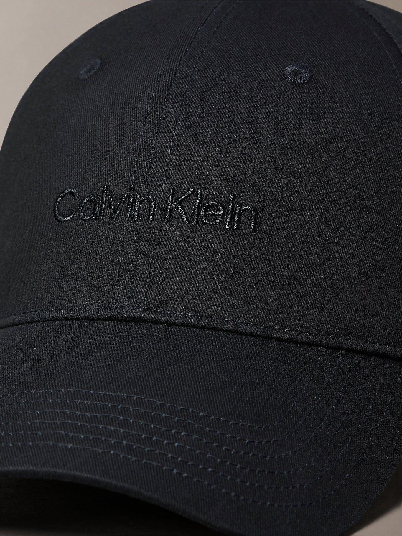 Jockey con Logo Bordado Negro Calvin Klein-2