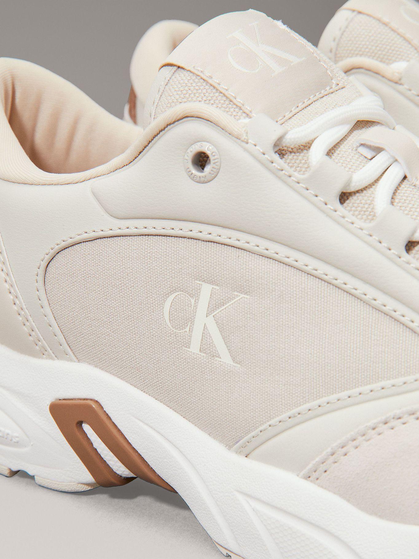 Zapatillas de Cuero Retro Beige Calvin Klein-6