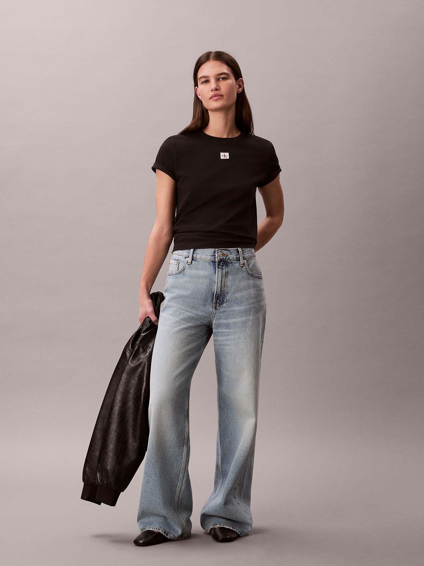 Polera Classic Fit Etiqueta Tejida Negro Calvin Klein-1