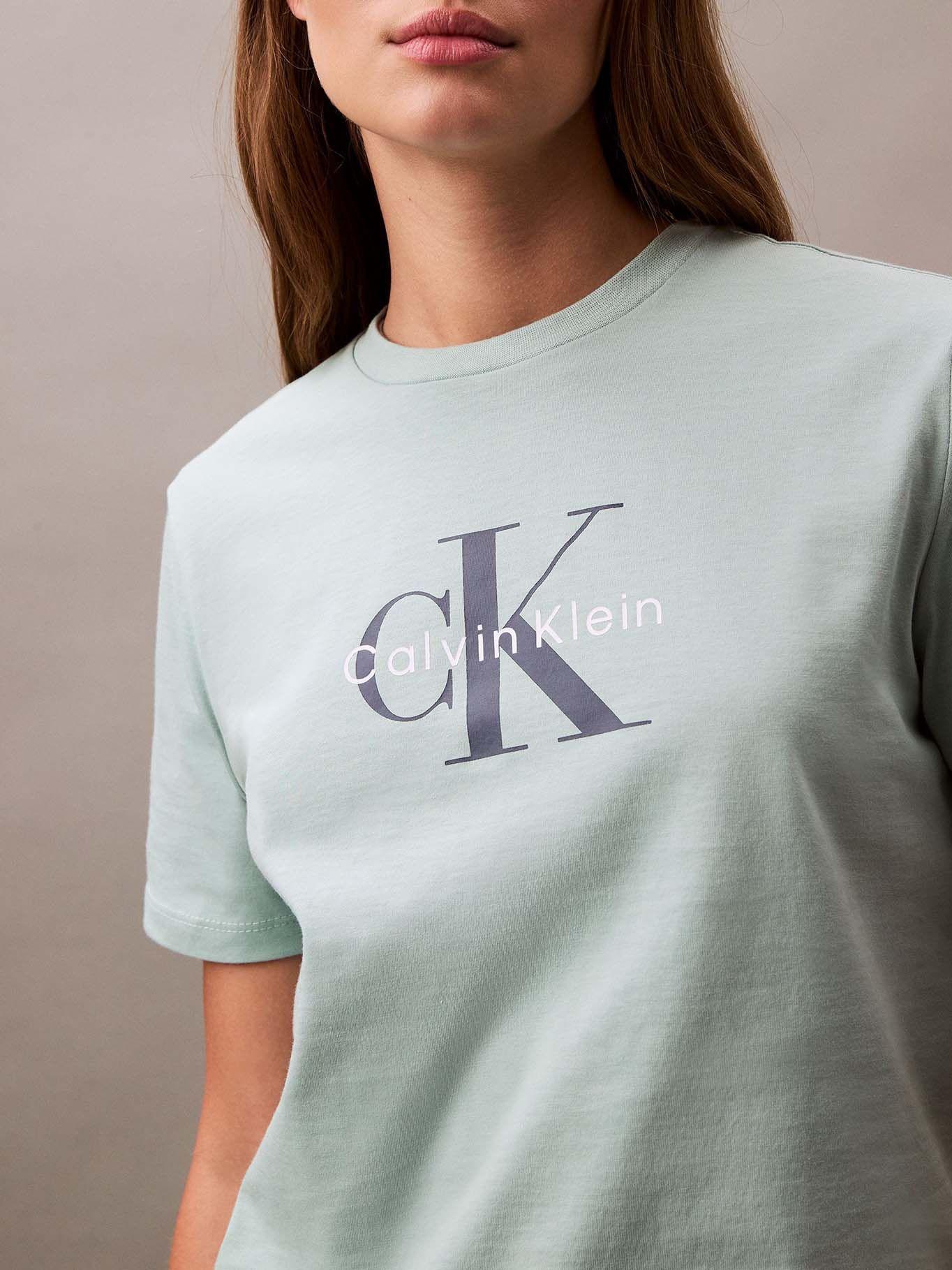 Polera Classic Monogram Hero Celeste Calvin Klein-4