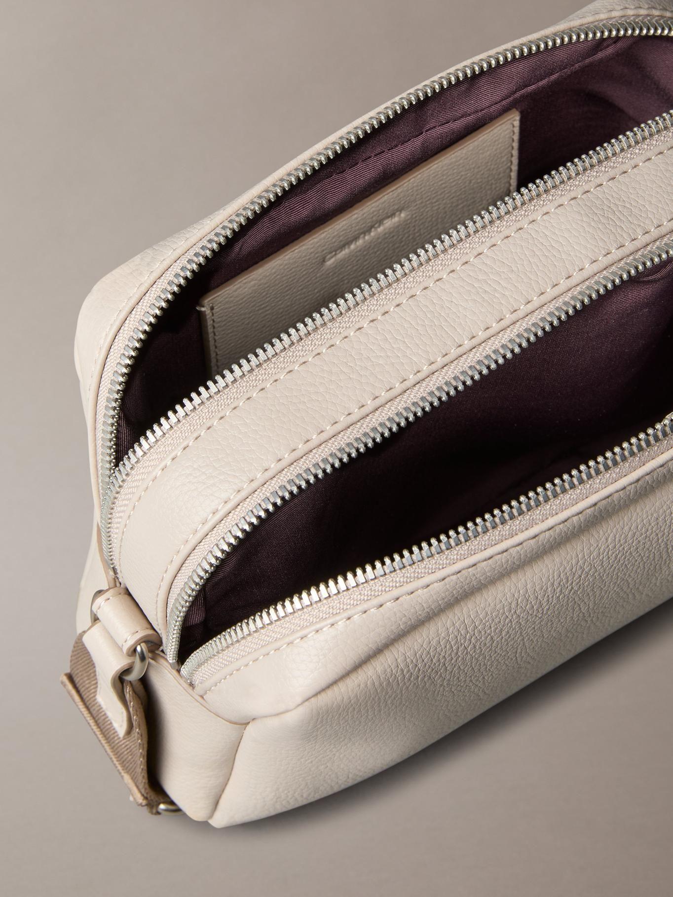 Bandolera Doble Cremallera Beige Calvin Klein-2