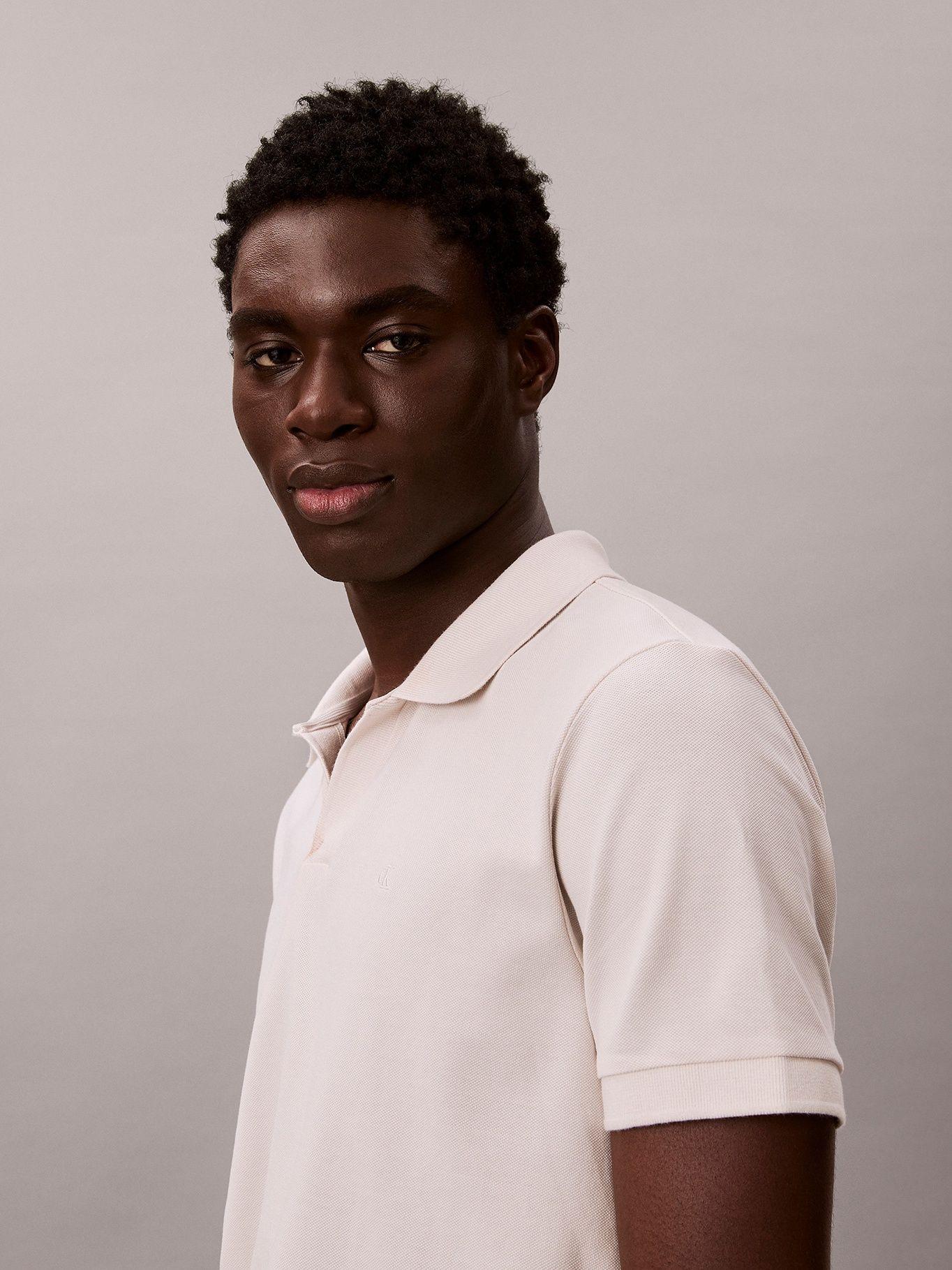 Polo Casual Piqué Cuello Abierto Blanco Calvin Klein-3