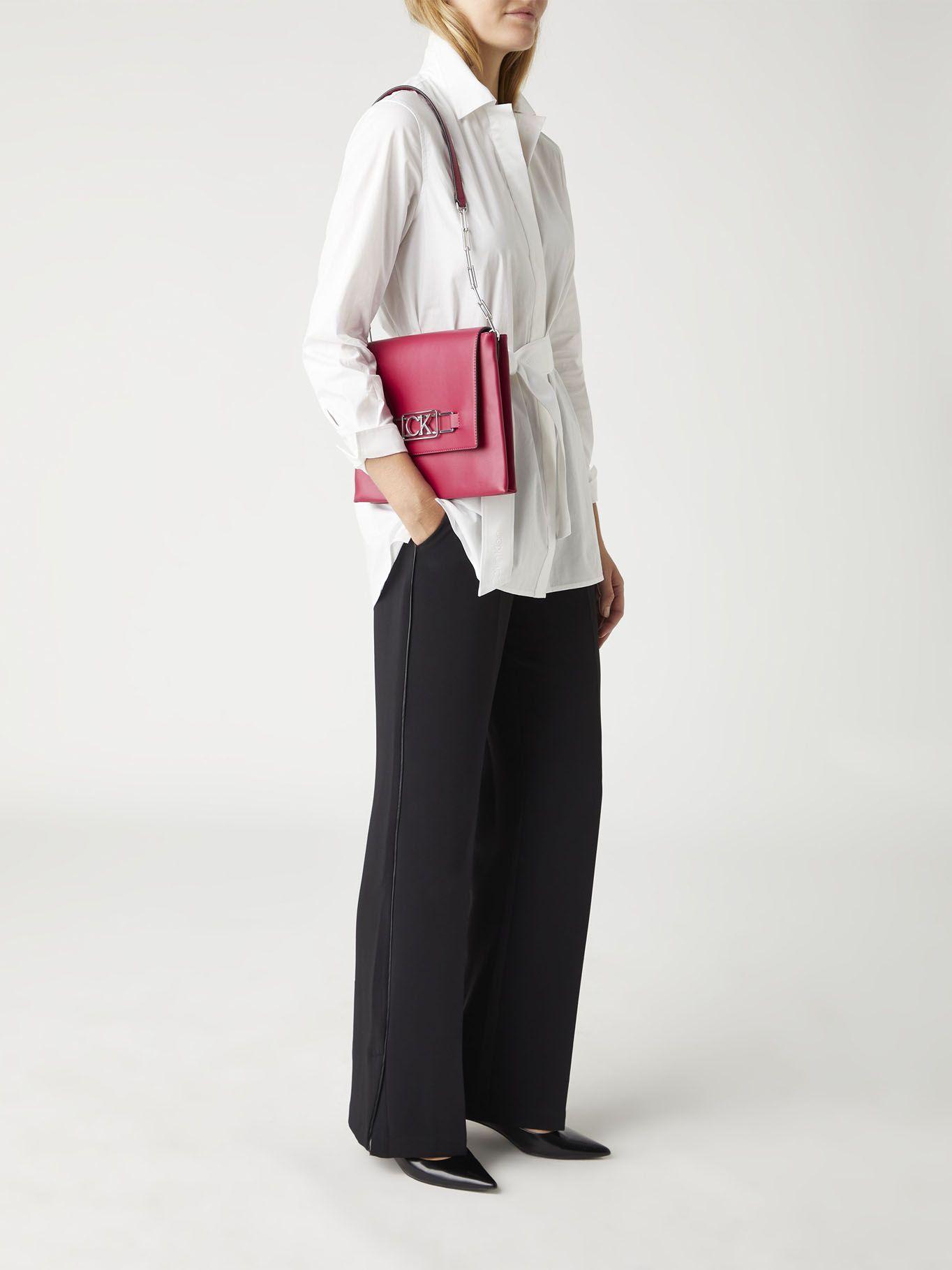 Cartera Ck Metal Fucsia Calvin Klein Mujer-3