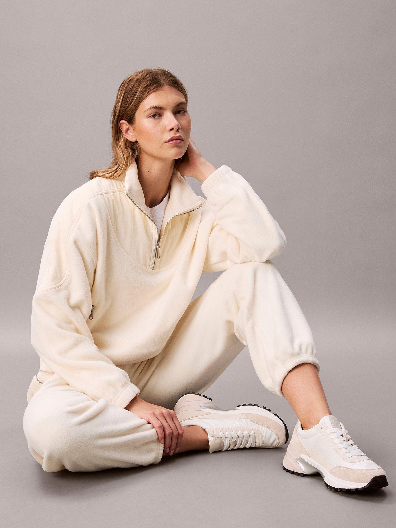 Jogger de Tejido Polar Combinado Beige Calvin Klein-4