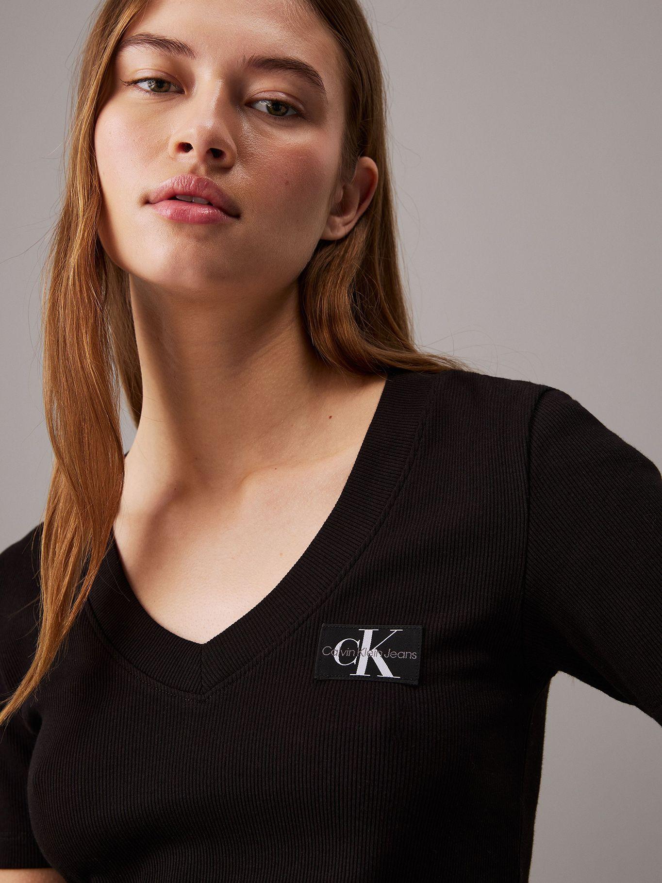 Polera Woven Label Rib V-Neck Negro Calvin Klein-3