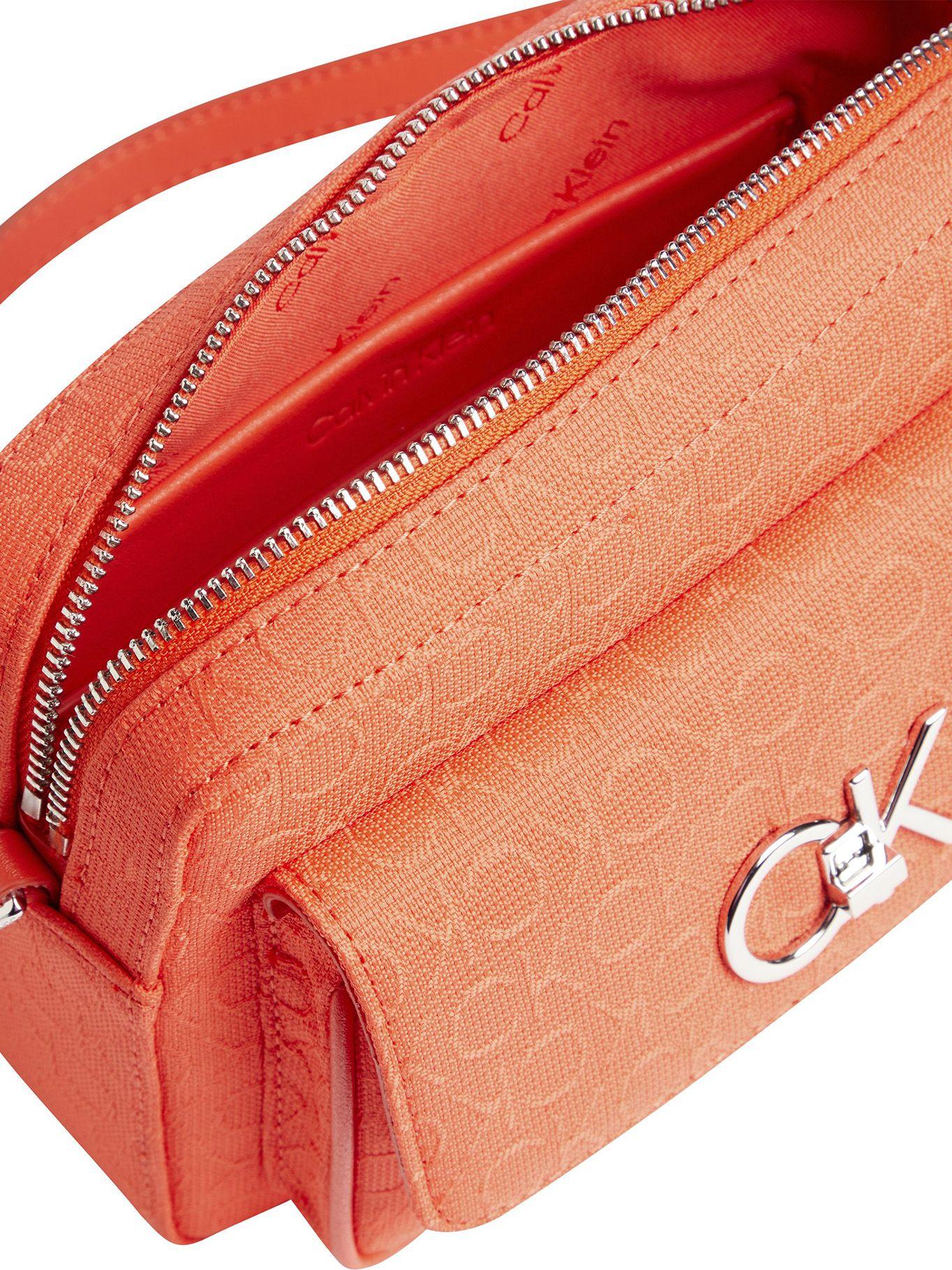 Cartera Re-Lock Camera Naranja Calvin Klein-2