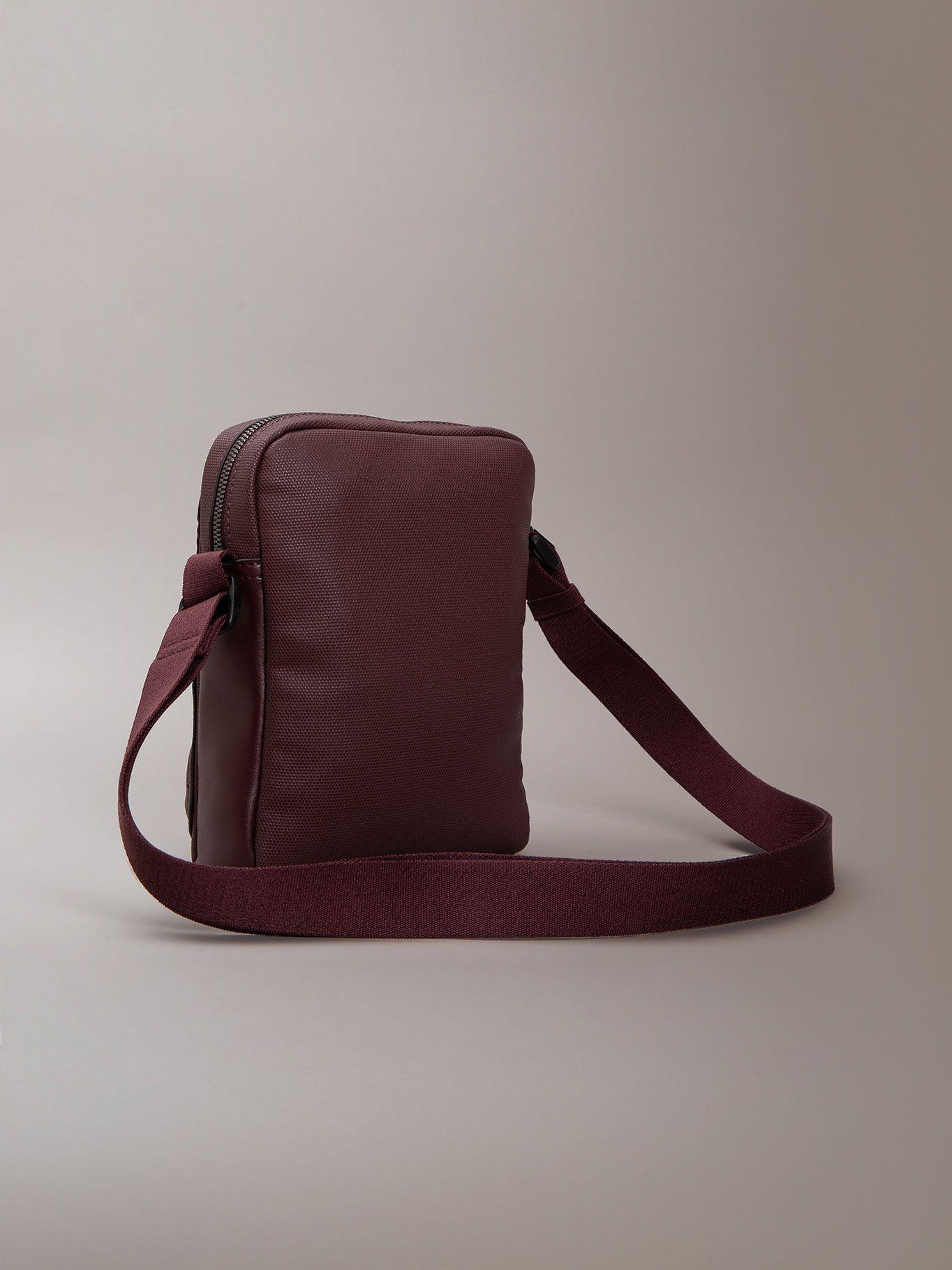 Bolso Reporter con Insignia Cafe Calvin Klein-2