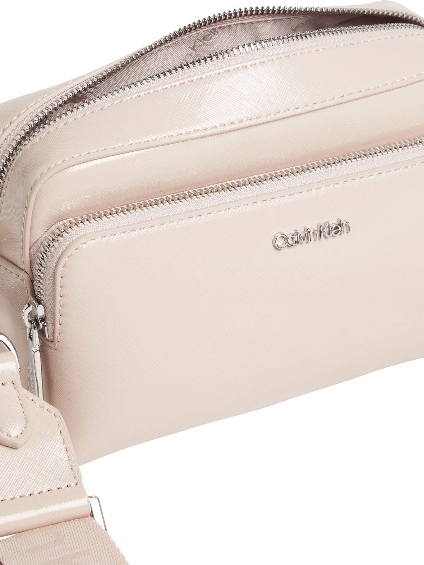 Cartera Ck Must Bag Lg Saffia Crema Calvin Klein-2