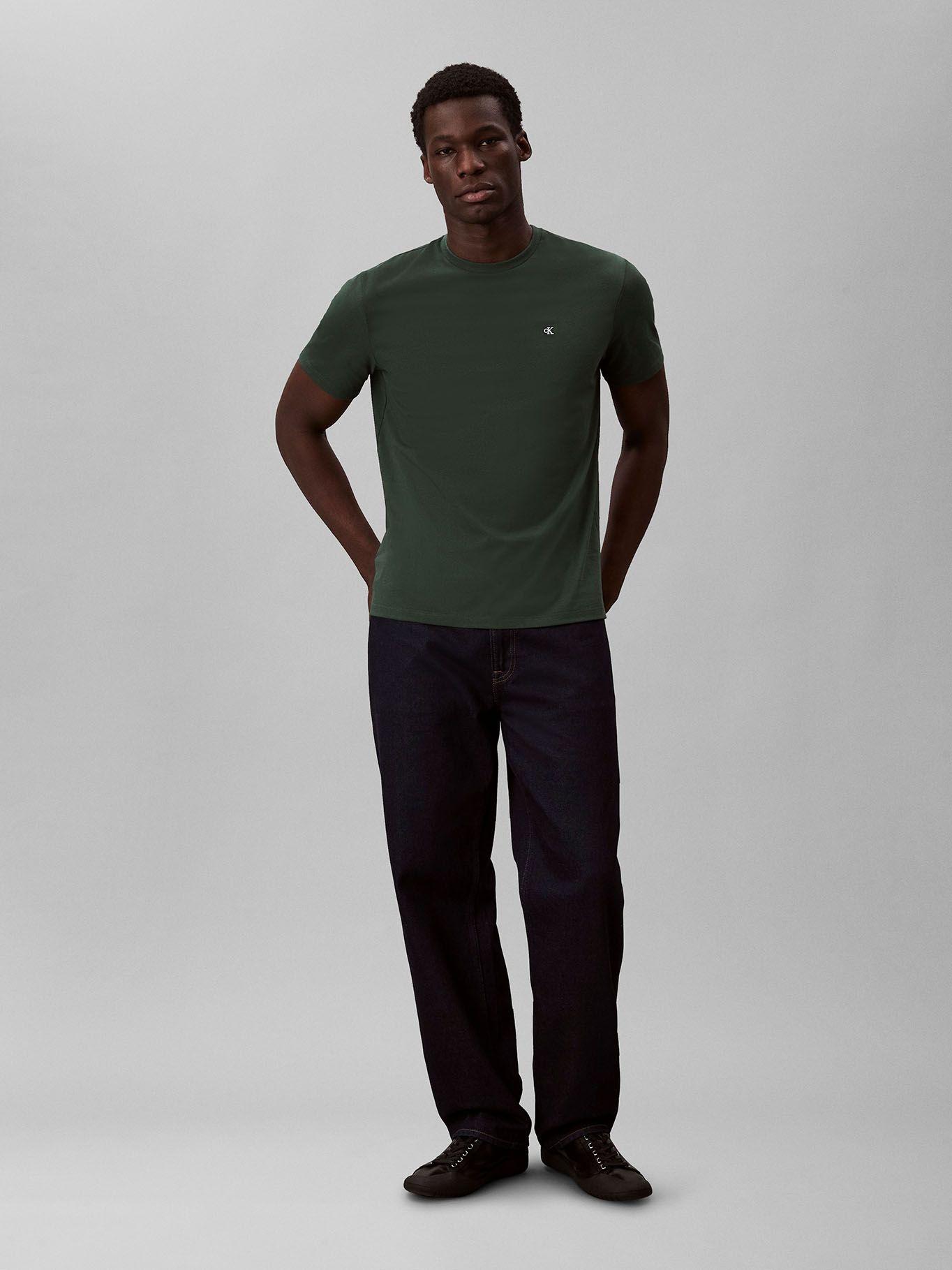 Polera Clásica con Monograma Verde Calvin Klein-1