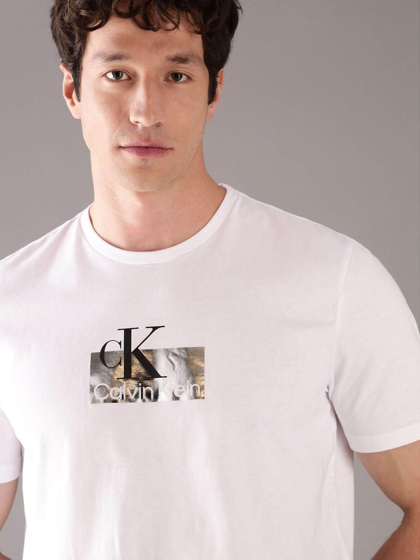 Polera Graphic Box Shine Blanco Calvin Klein-3