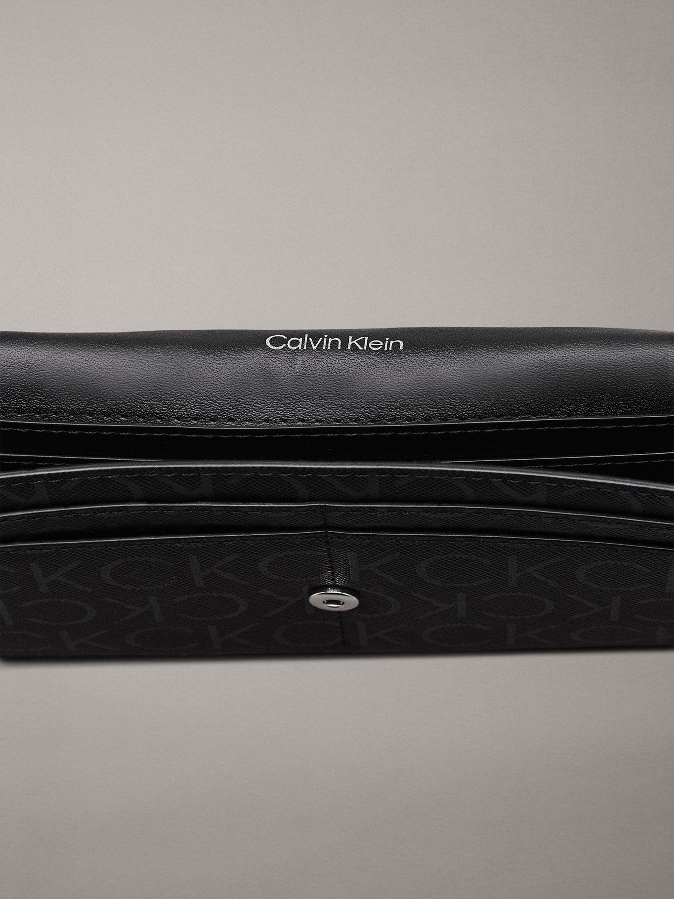 Billetera CK Linear Large Negro Calvin Klein-2
