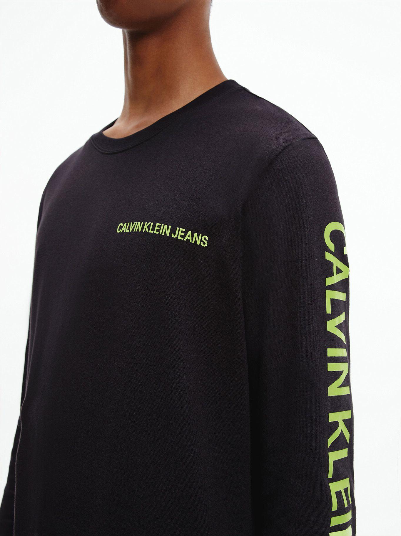 Polera Essential Instit Negro 884 Calvin Klein-3