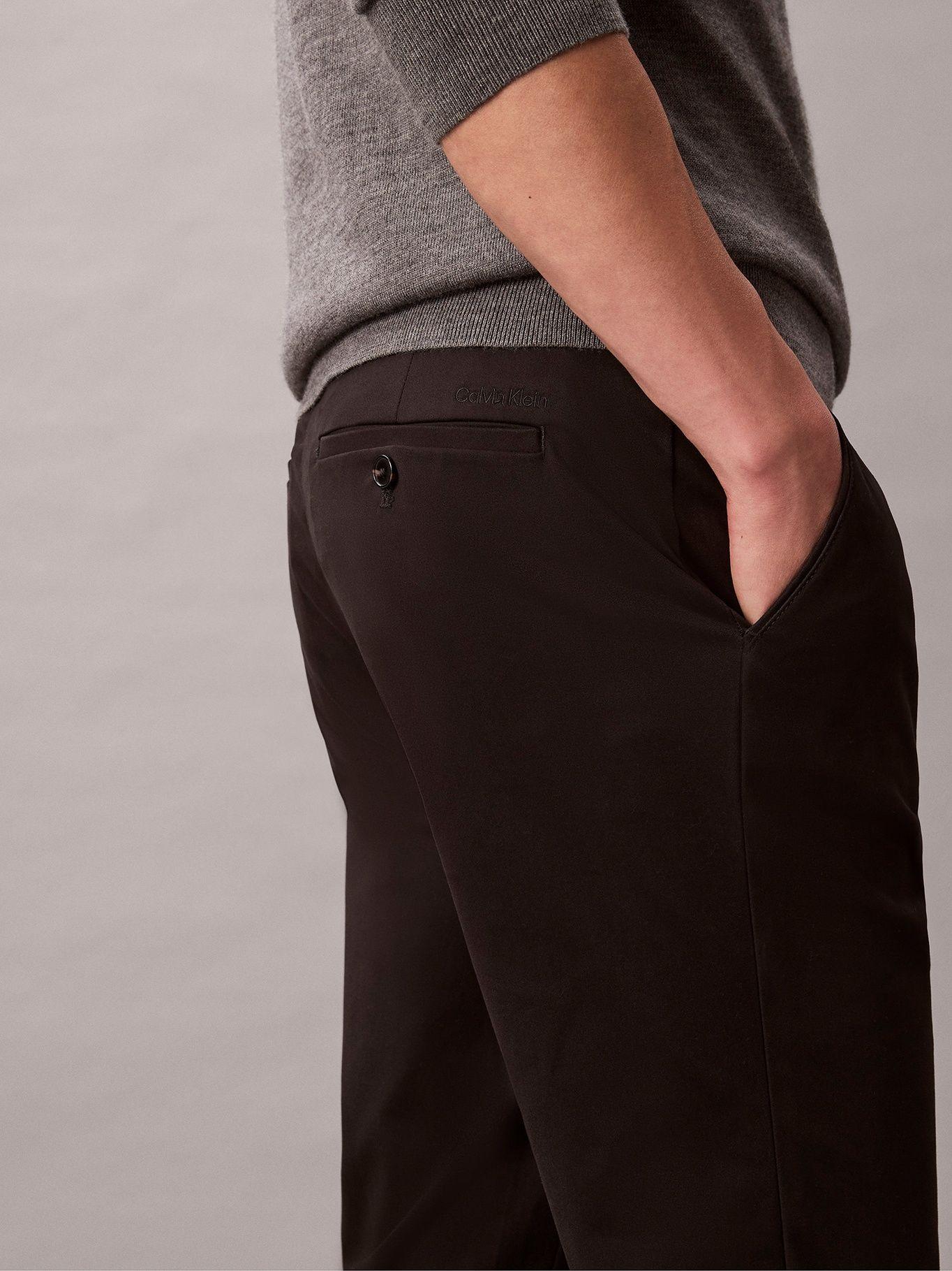 Pantalón Chino Slim de Satén Negro Calvin Klein-3