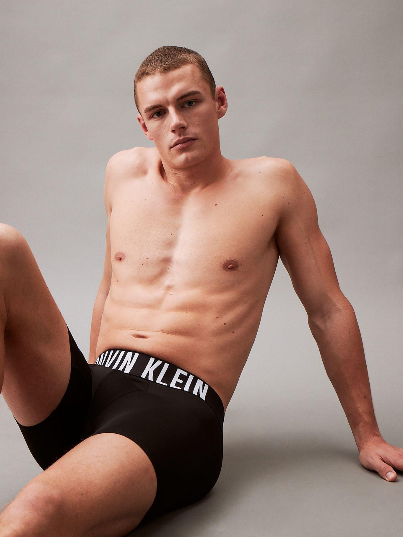 Pack de 3 Bóxers Brief Intense Power Negro Calvin Klein-4