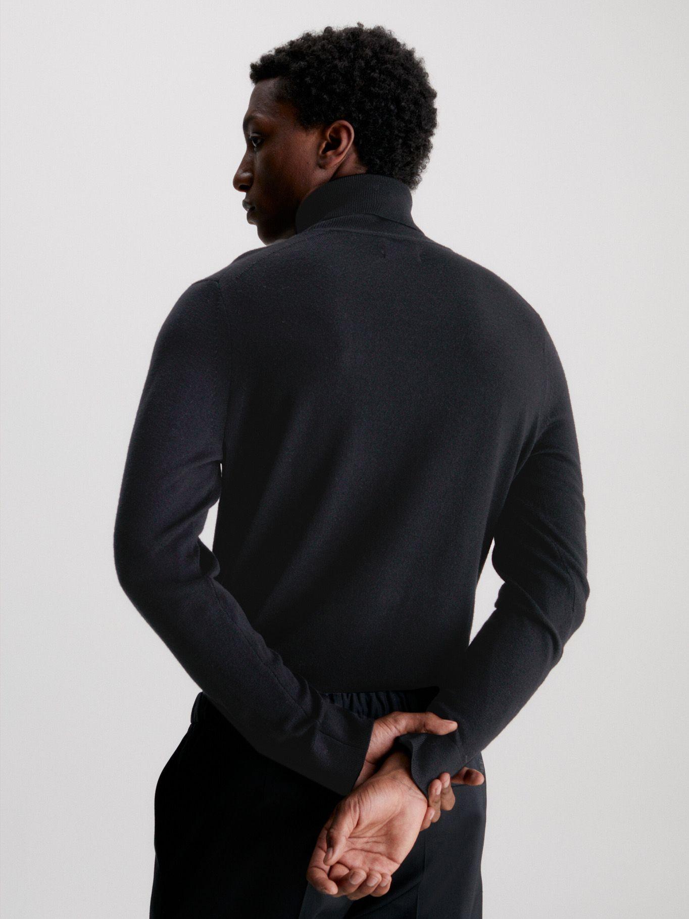 Sweater Cuello Alto Merino Negro Calvin Klein-2