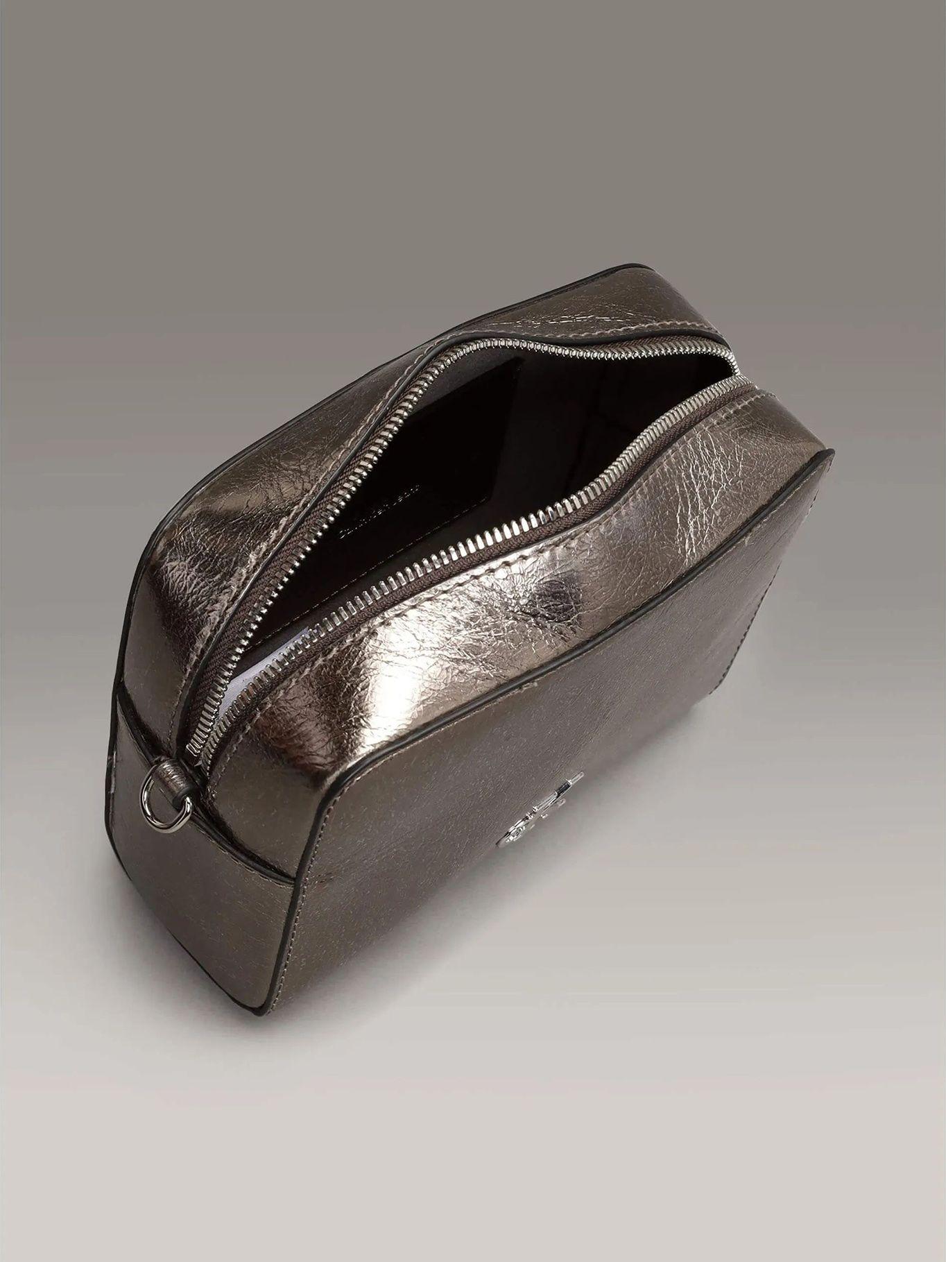 Bandolera Monogram Tum Gris Calvin Klein-2