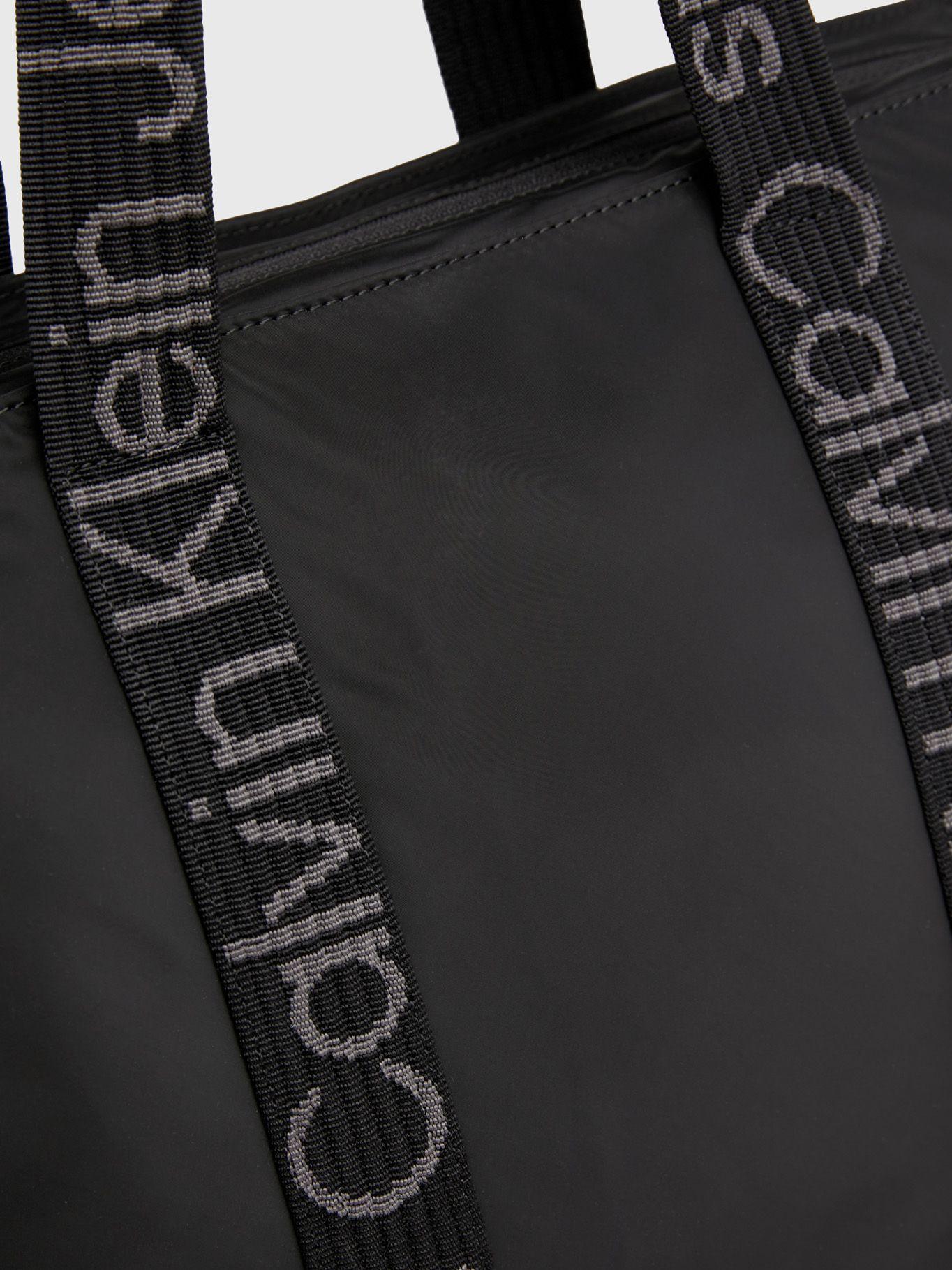 Cartera Shopper Ultralight Negro Calvin Klein-2