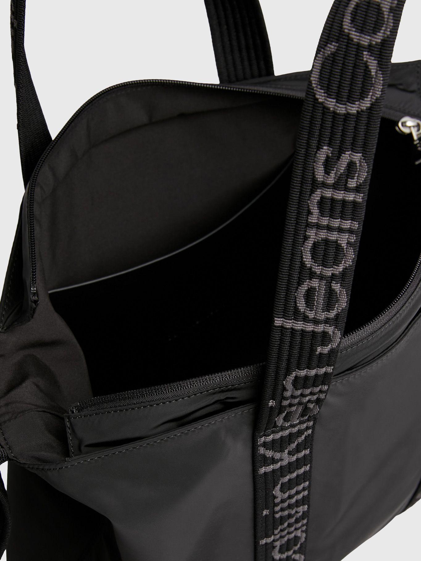 Cartera Shopper Ultralight Negro Calvin Klein-3