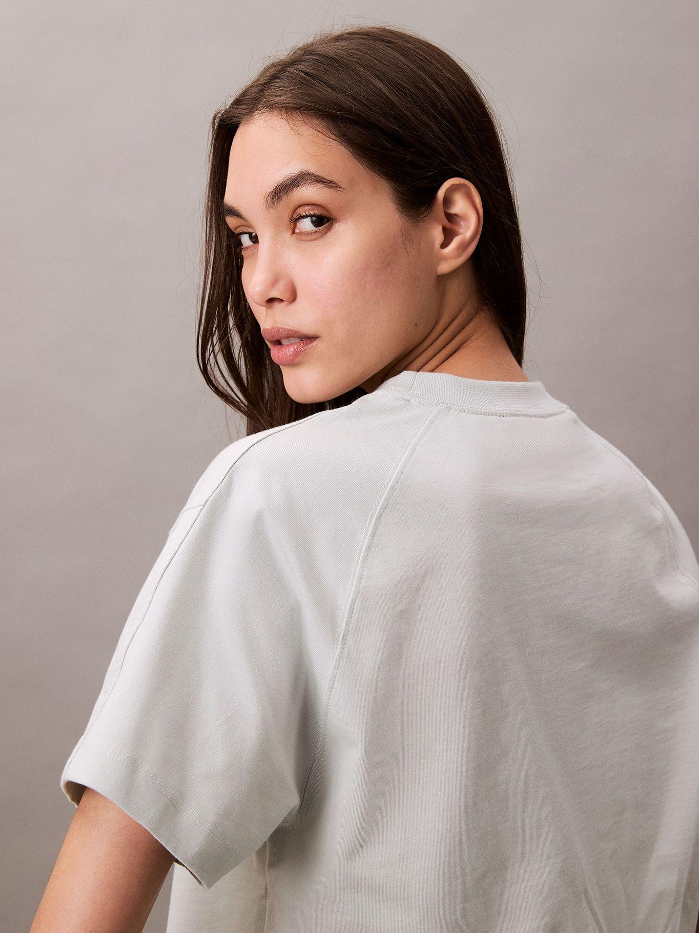 Polera Cropped con Monograma Verde Calvin Klein-4