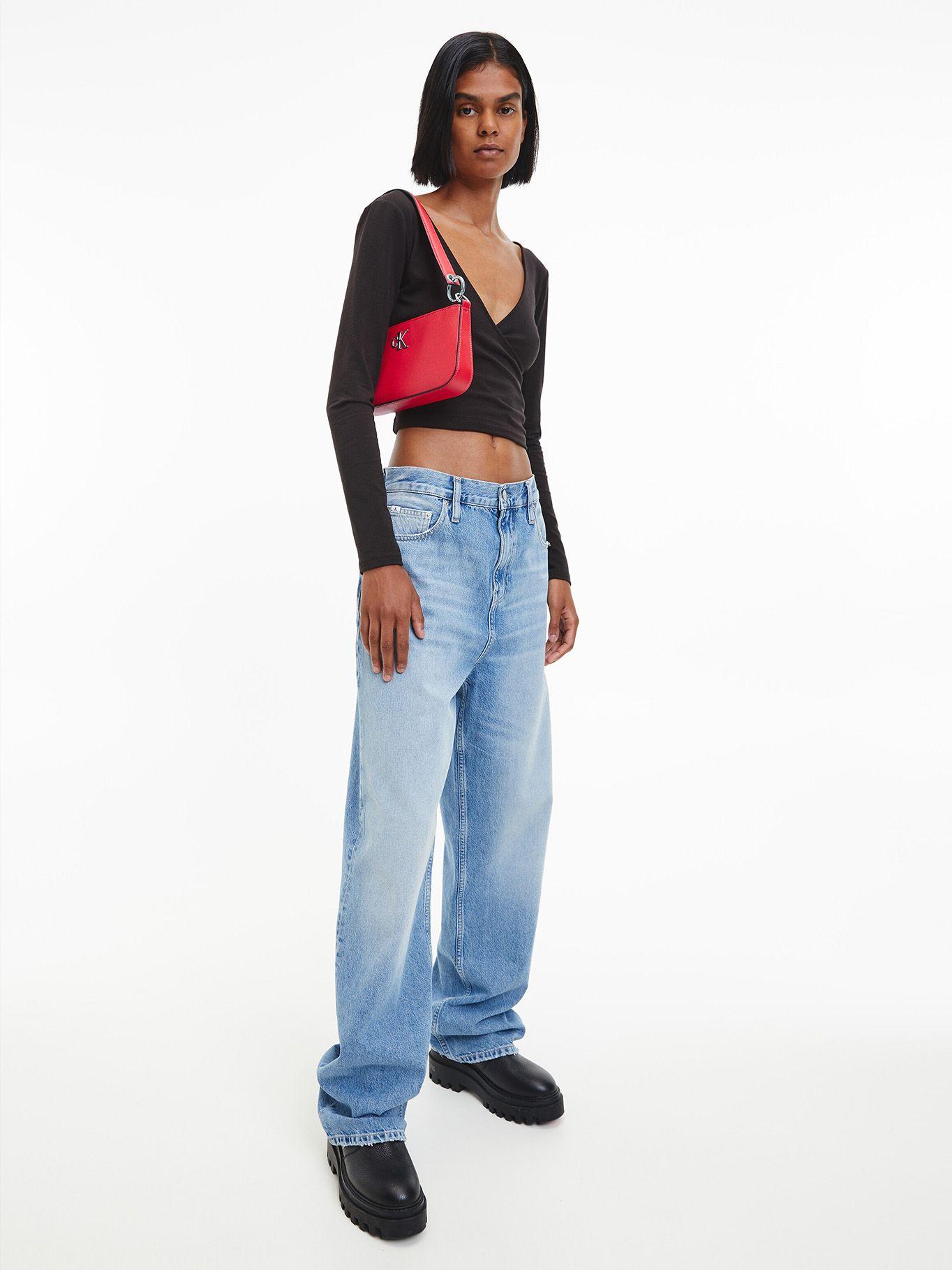 Cartera Minimal Monogram Shoulder Rojo Calvin Klein-4