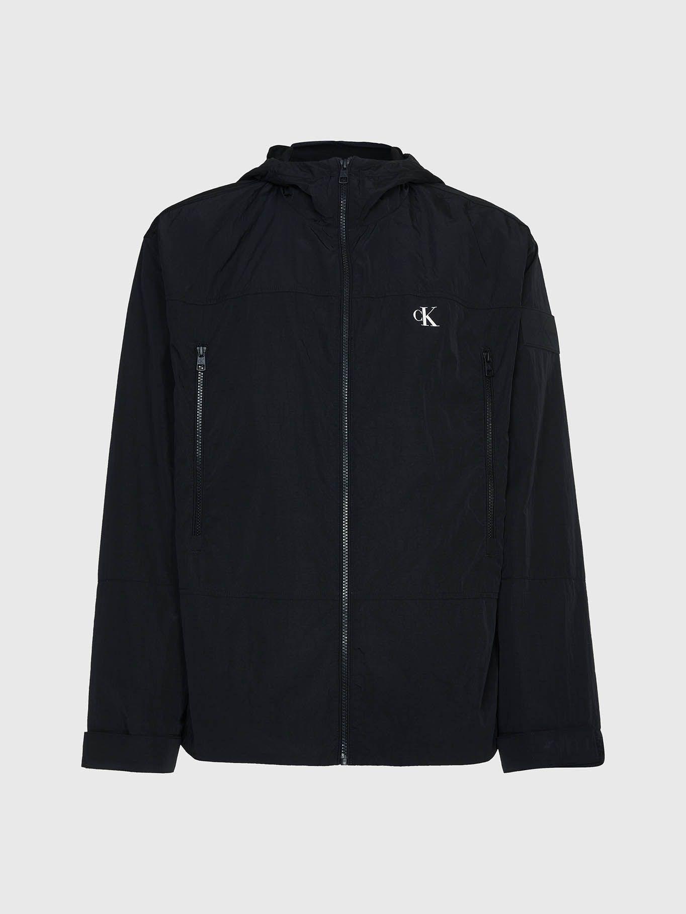Cortavientos de nailon reciclado con capucha Negro Calvin Klein-5