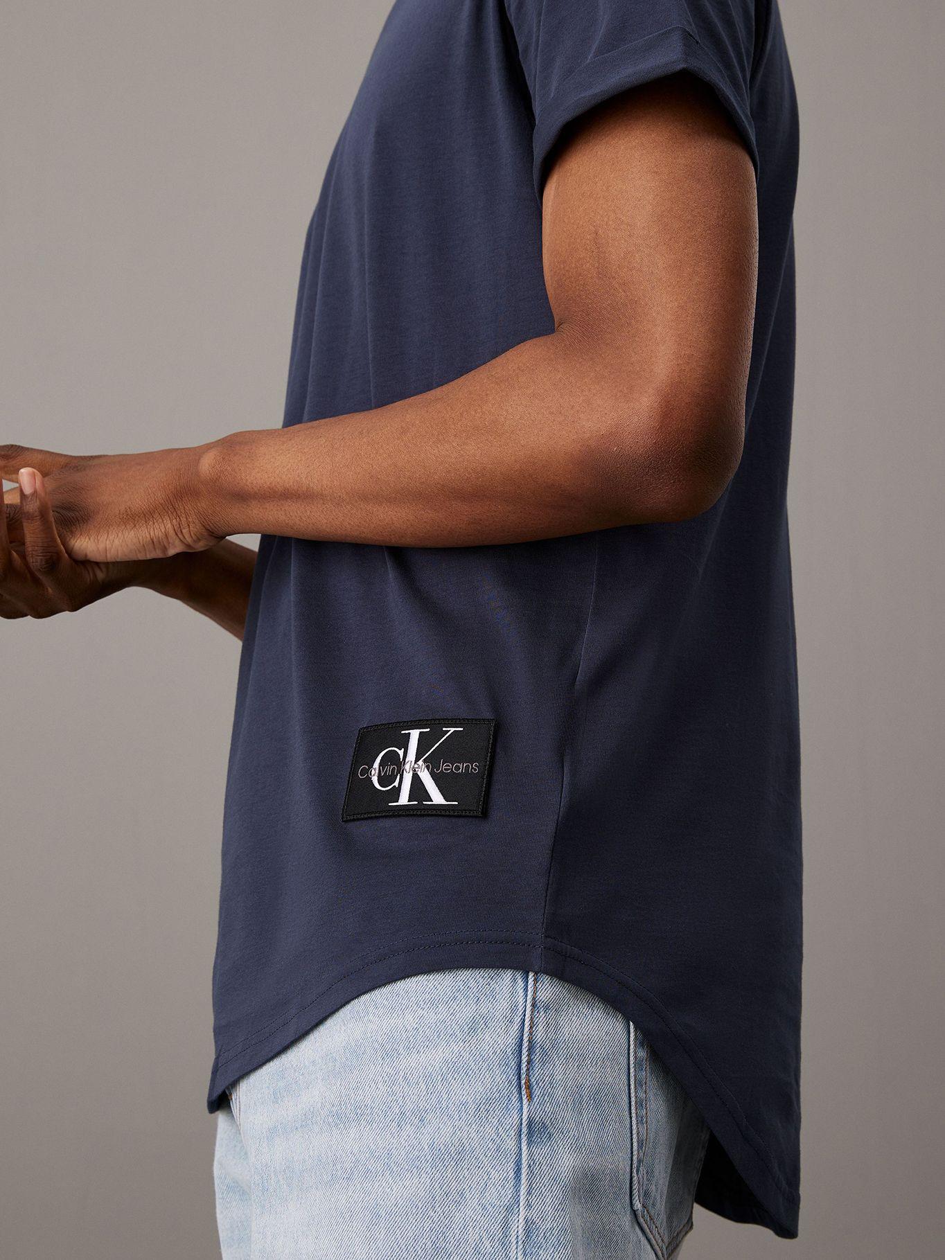 Polera Badge Turn Up Azul PK Calvin Klein-3